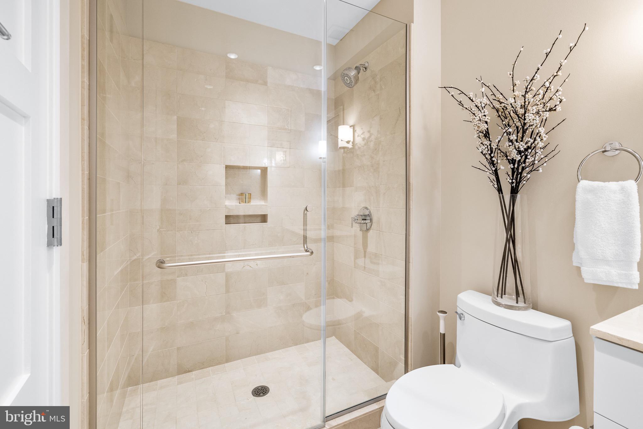 RITTENHOUSE SQUARE - Residential Lease