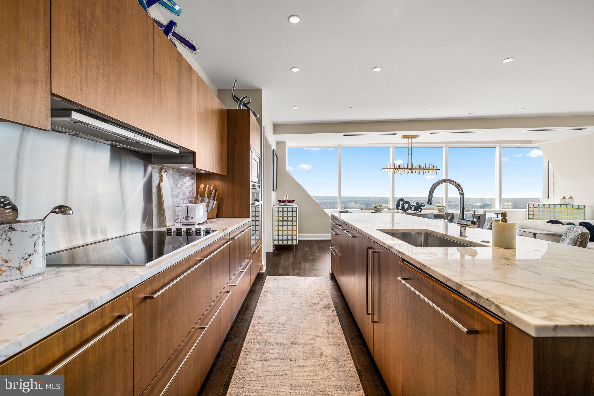 RITTENHOUSE SQUARE - Residential Lease