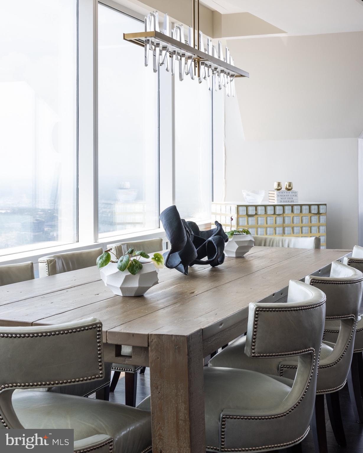 RITTENHOUSE SQUARE - Residential Lease