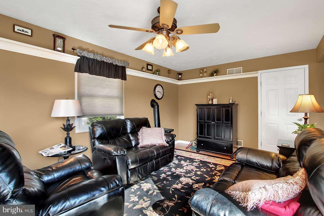 MEADOW HILL ESTATES - Residential