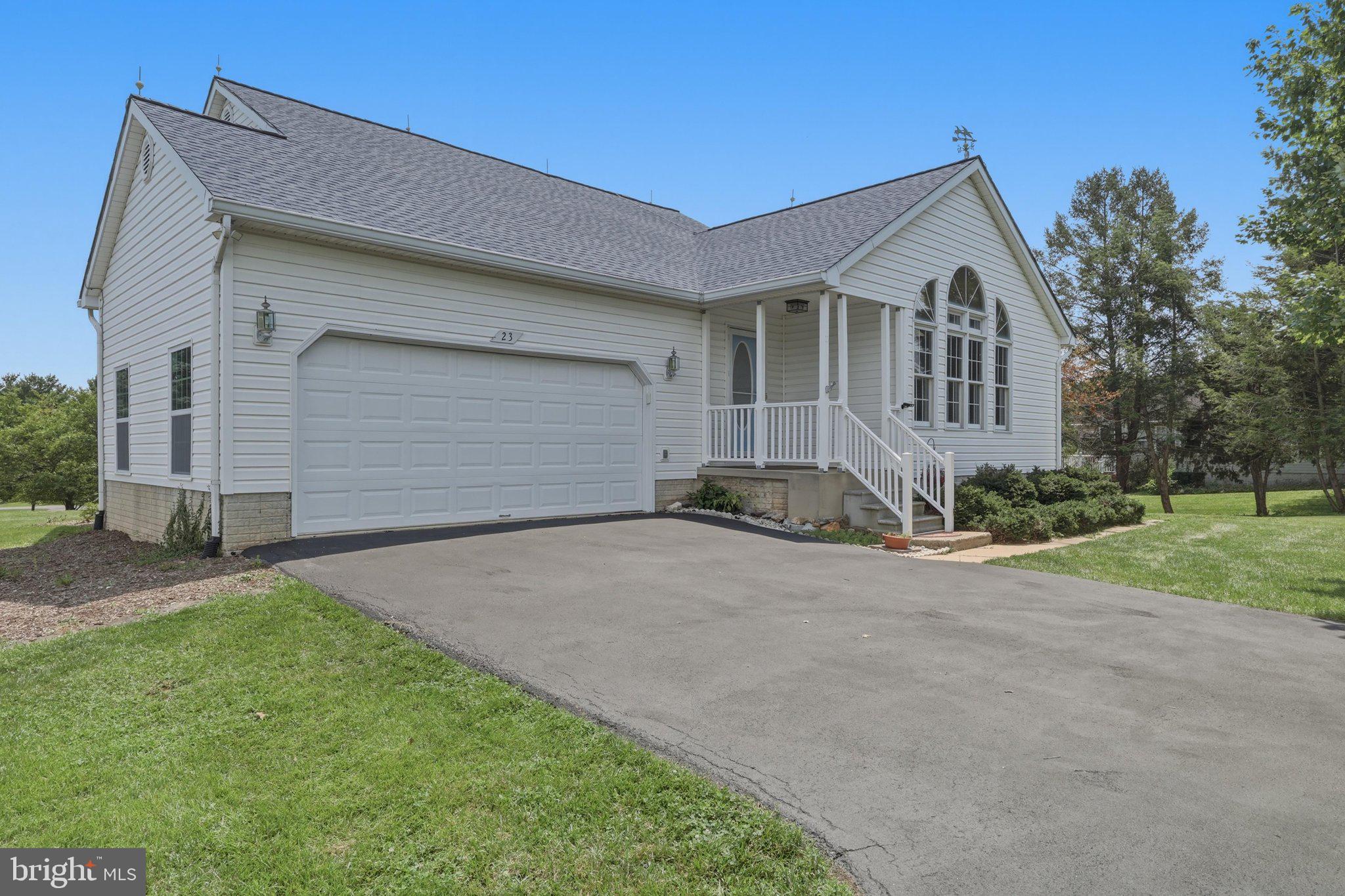 23 TEAKWOOD COURT