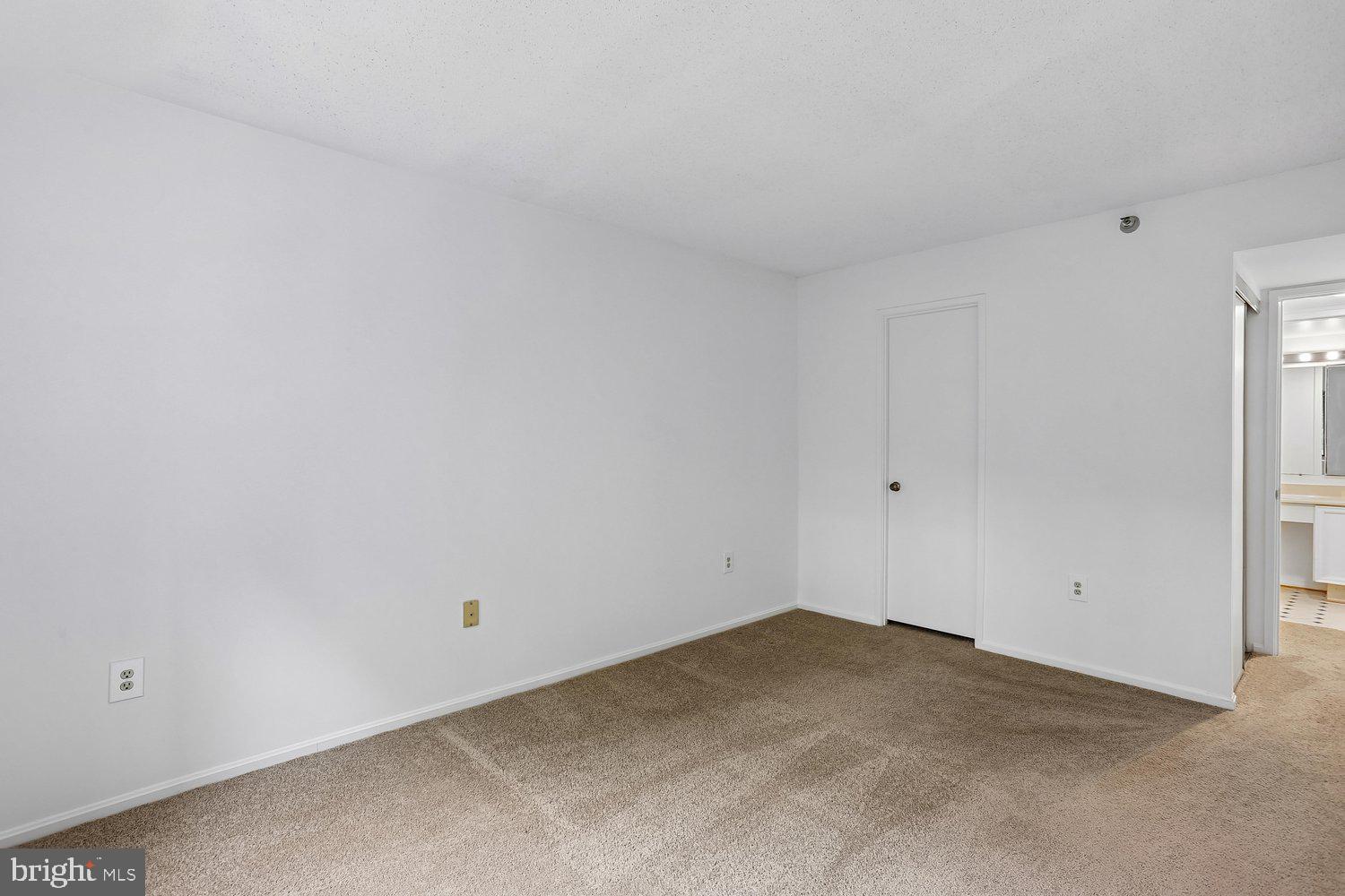 GREENS AT LEISURE WORLD - Residential