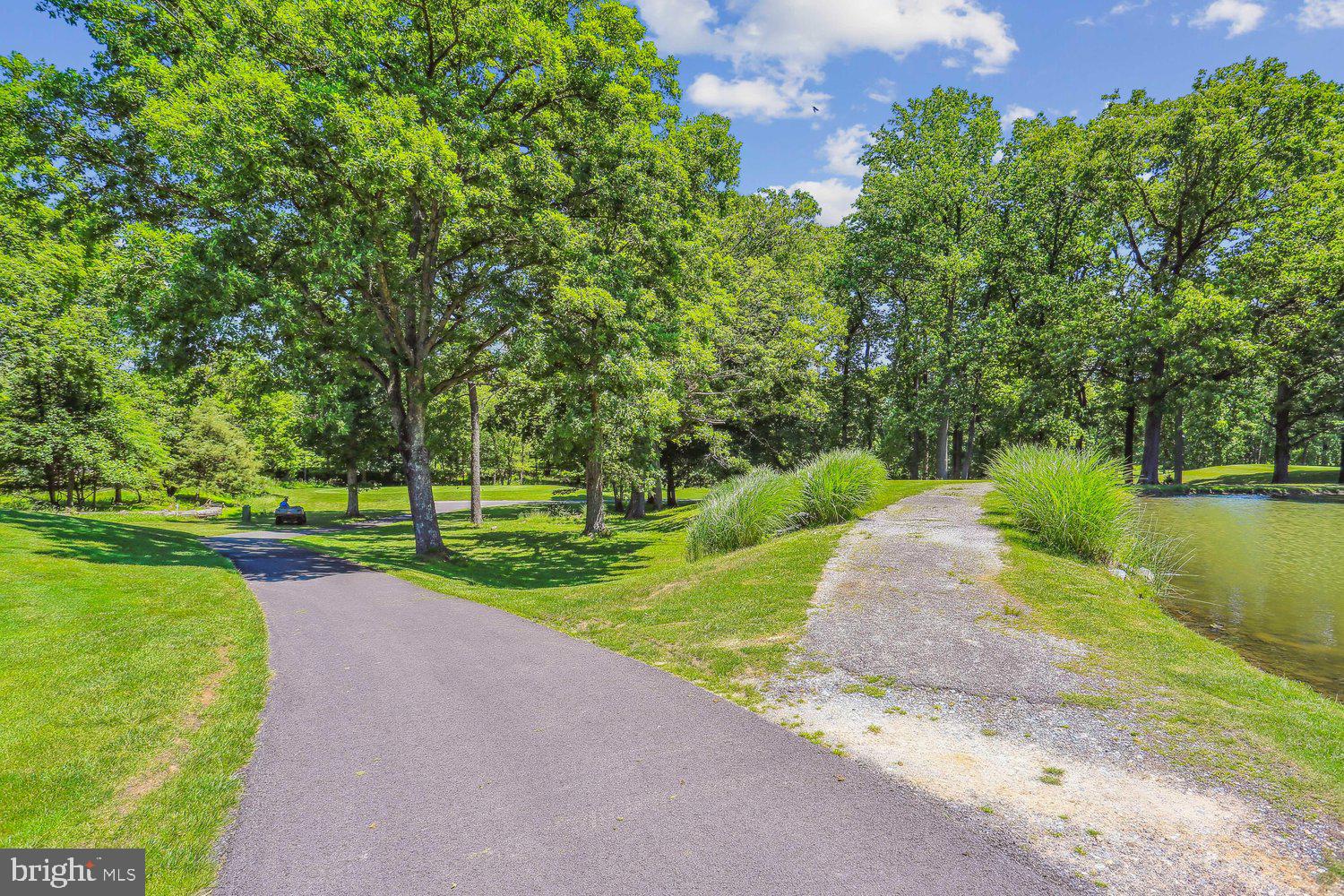 GREENS AT LEISURE WORLD - Residential