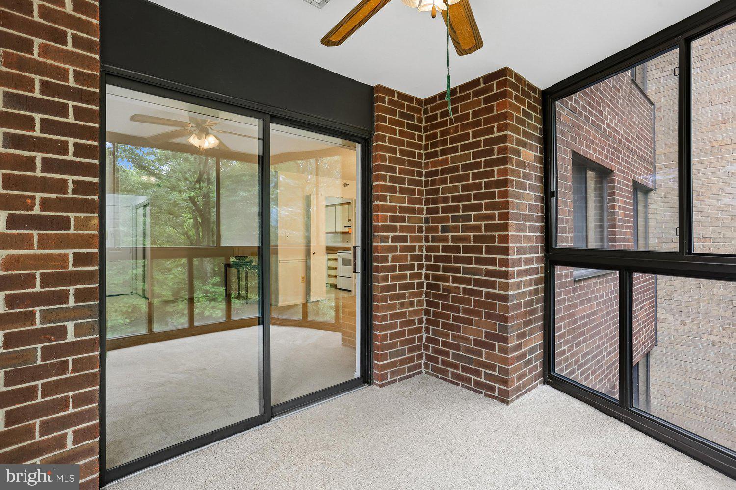 GREENS AT LEISURE WORLD - Residential