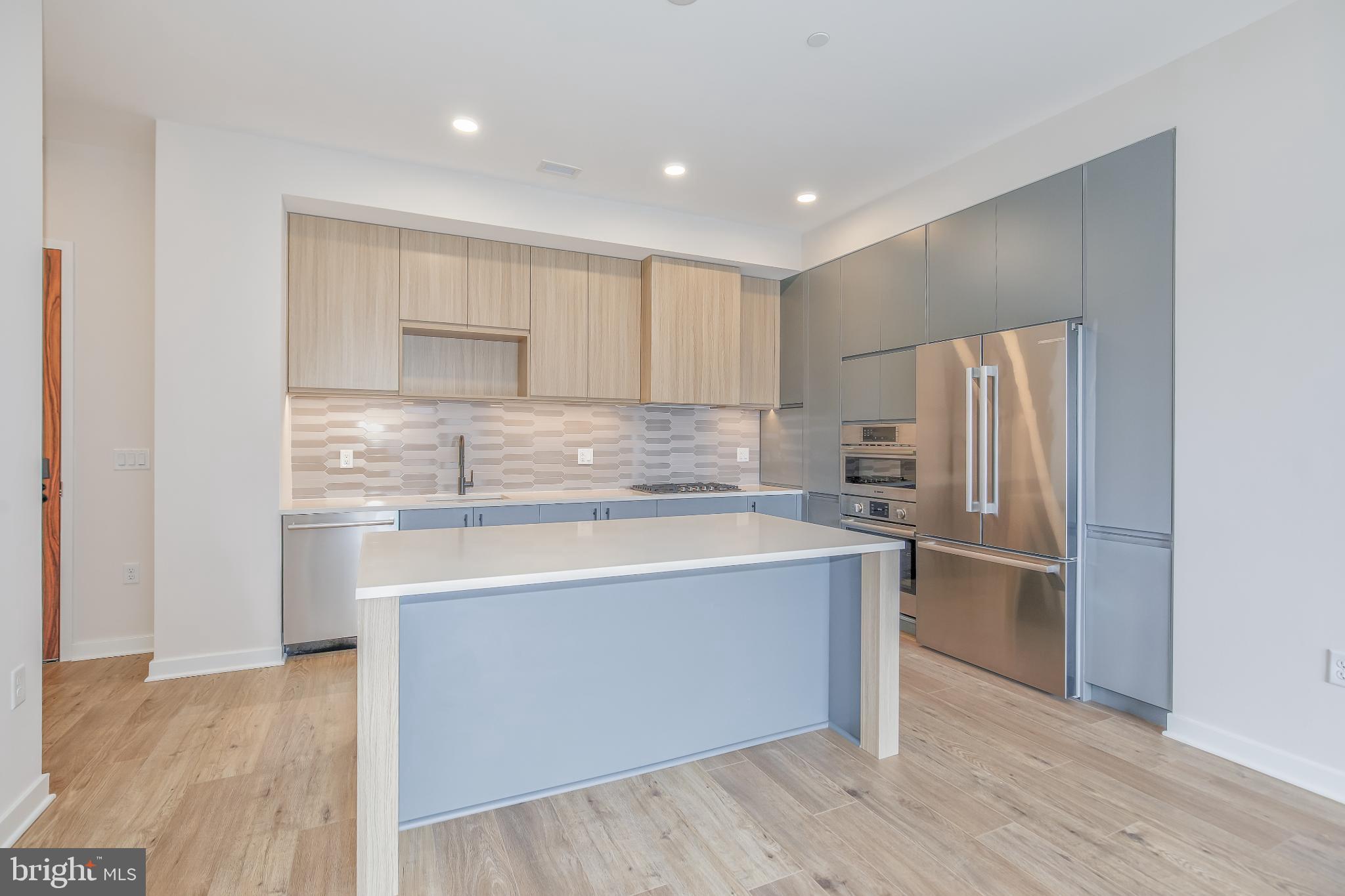 FALLS CHURCH CITY - Residential