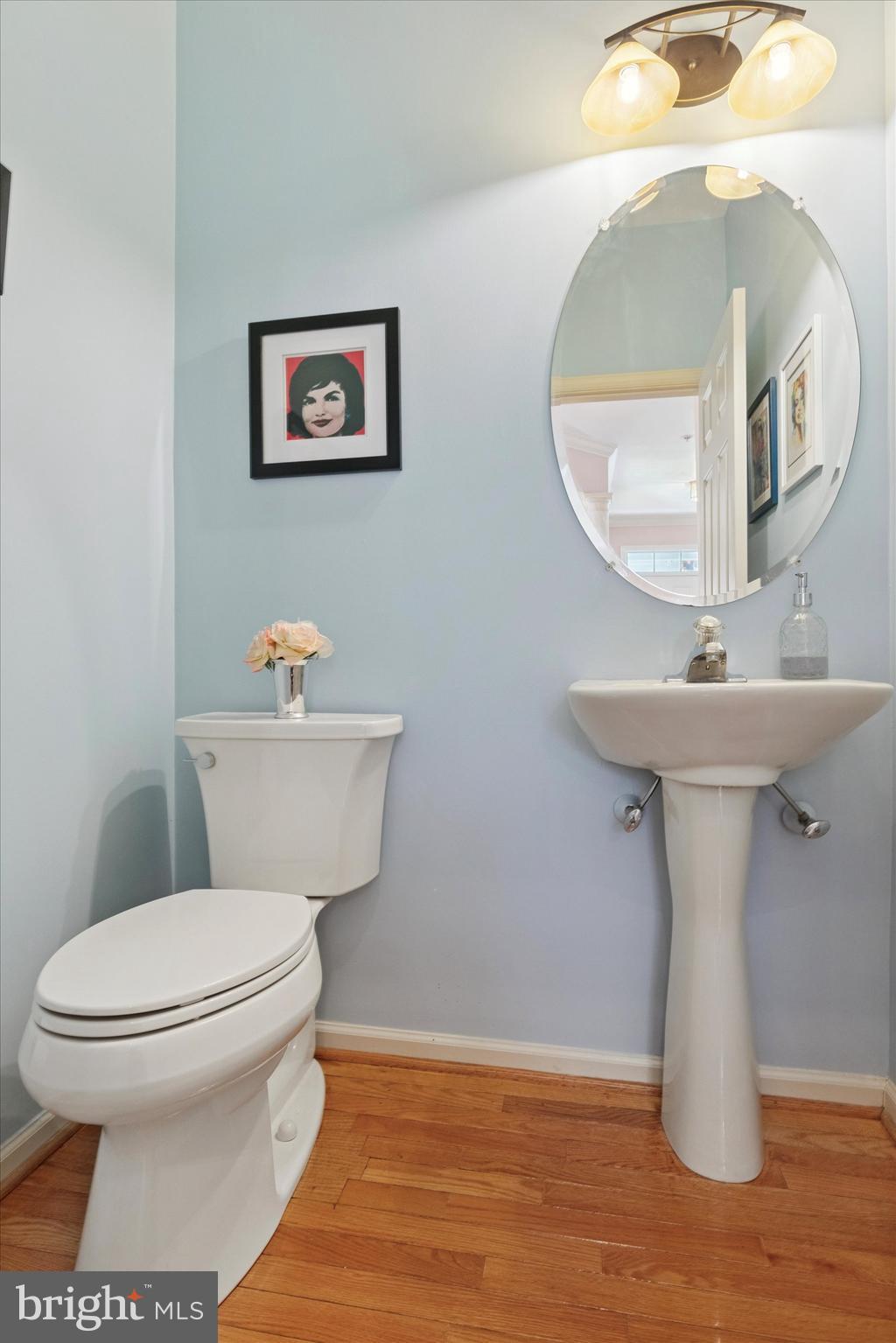 HILL VIEW - Residential