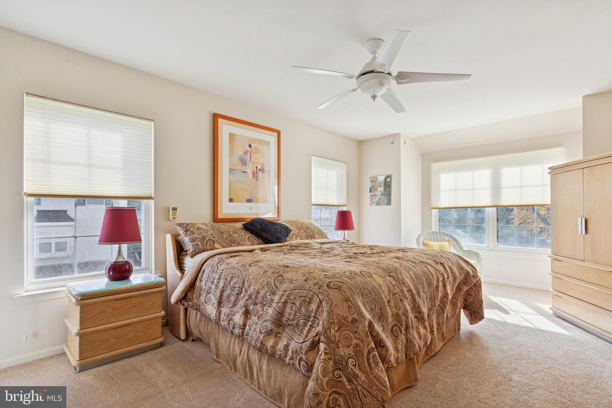 HILL VIEW - Residential