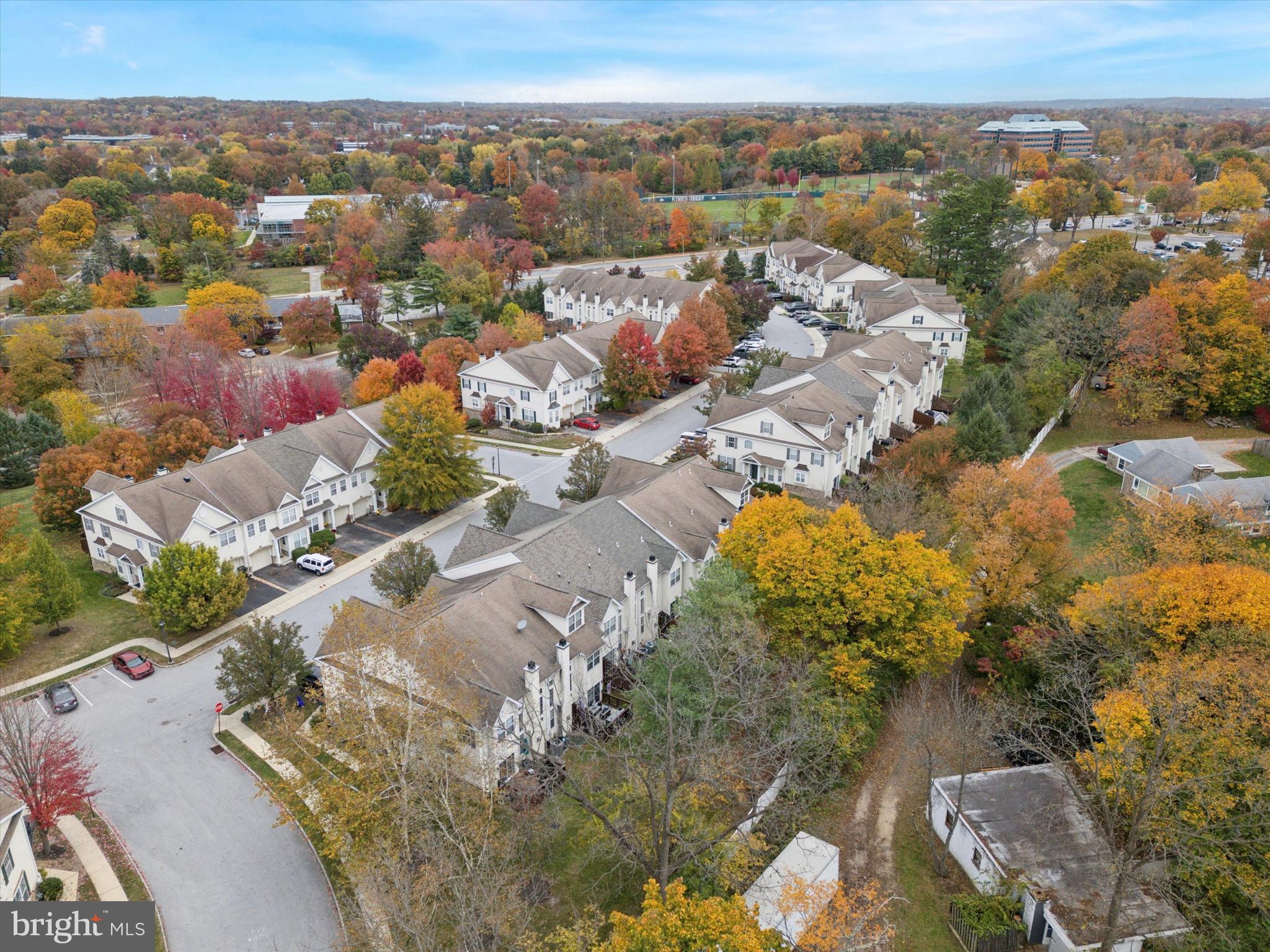 HILL VIEW - Residential