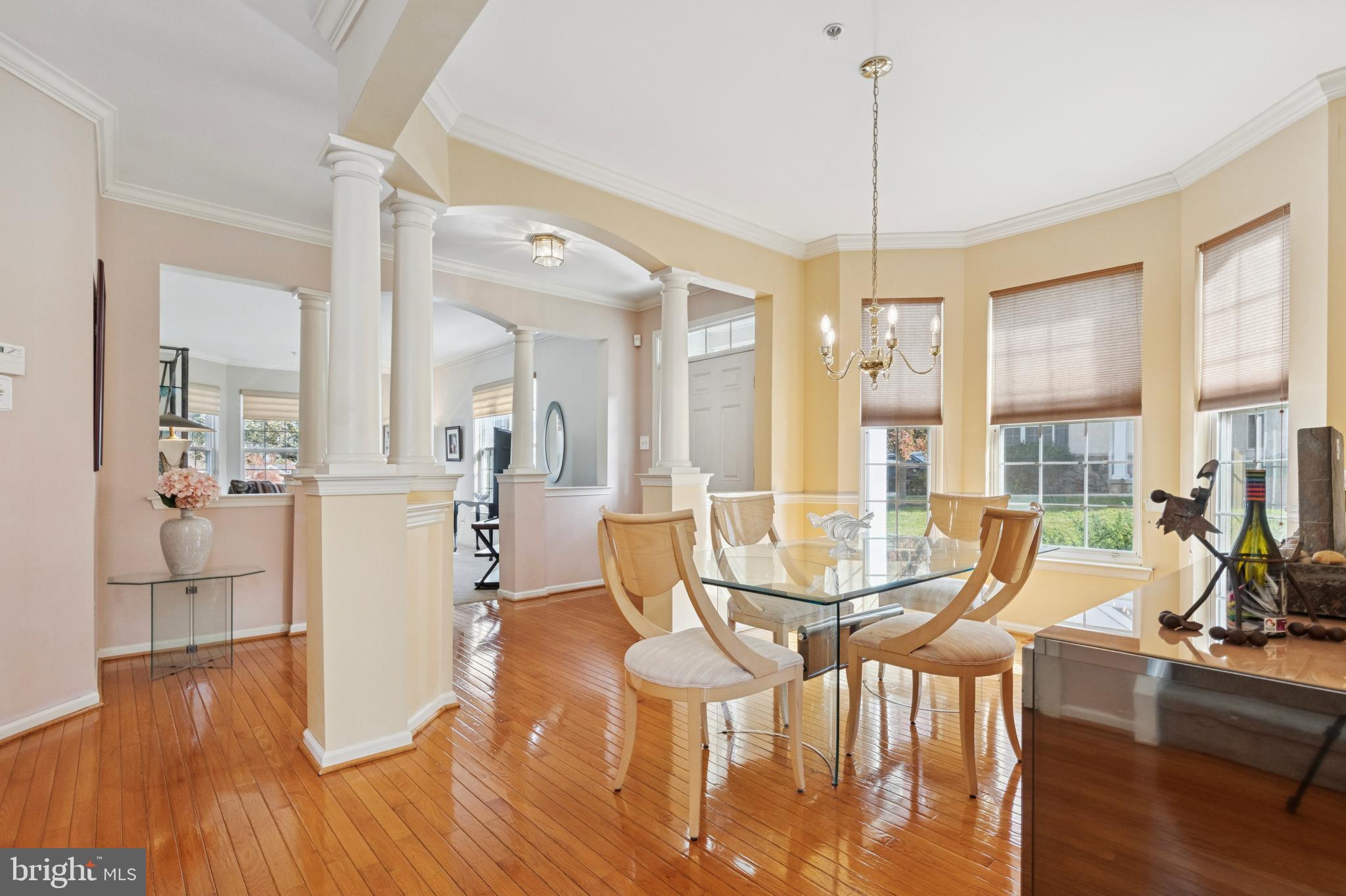 HILL VIEW - Residential