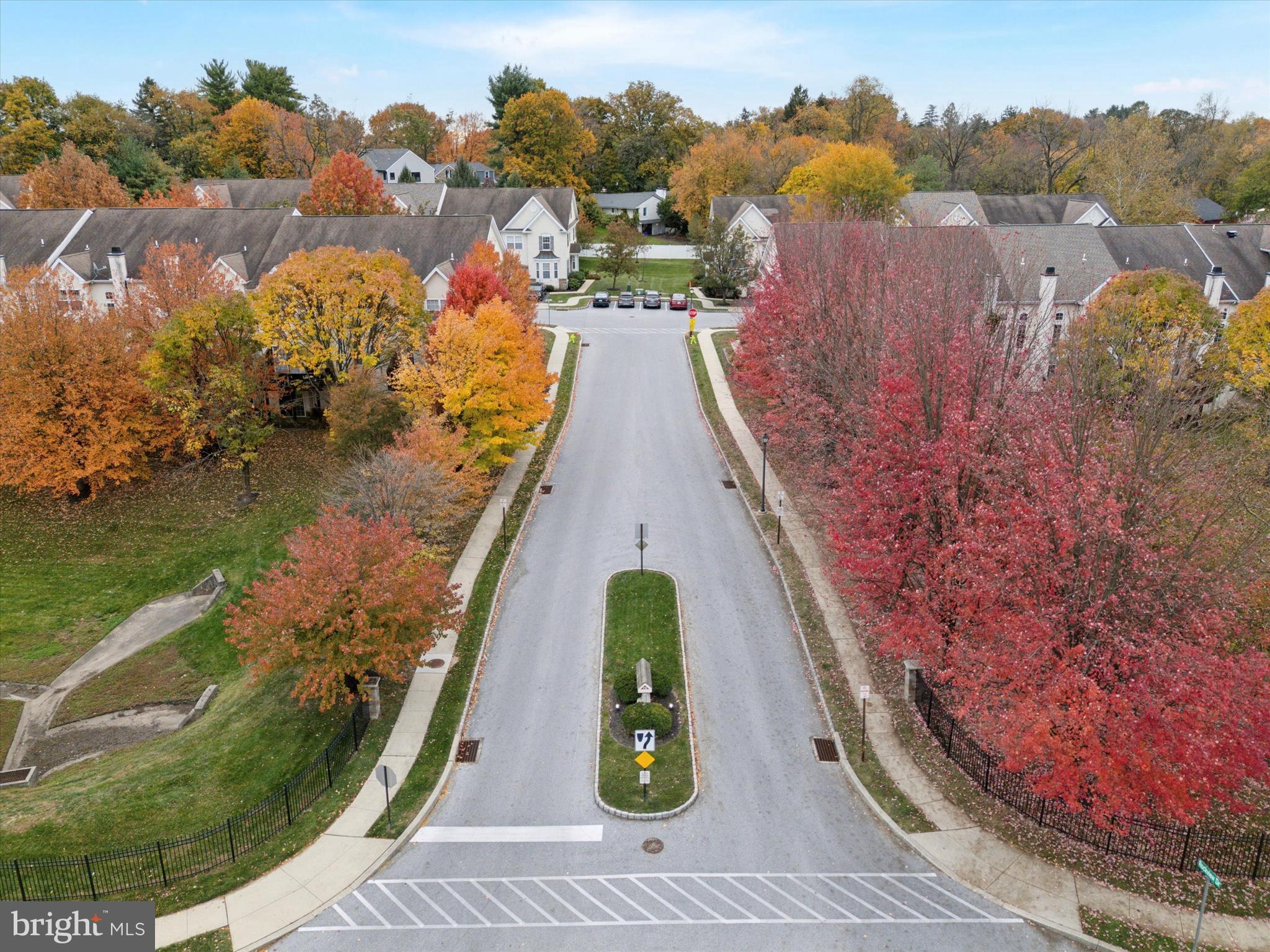 HILL VIEW - Residential