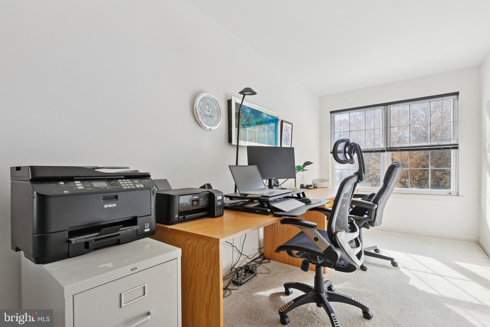 HILL VIEW - Residential