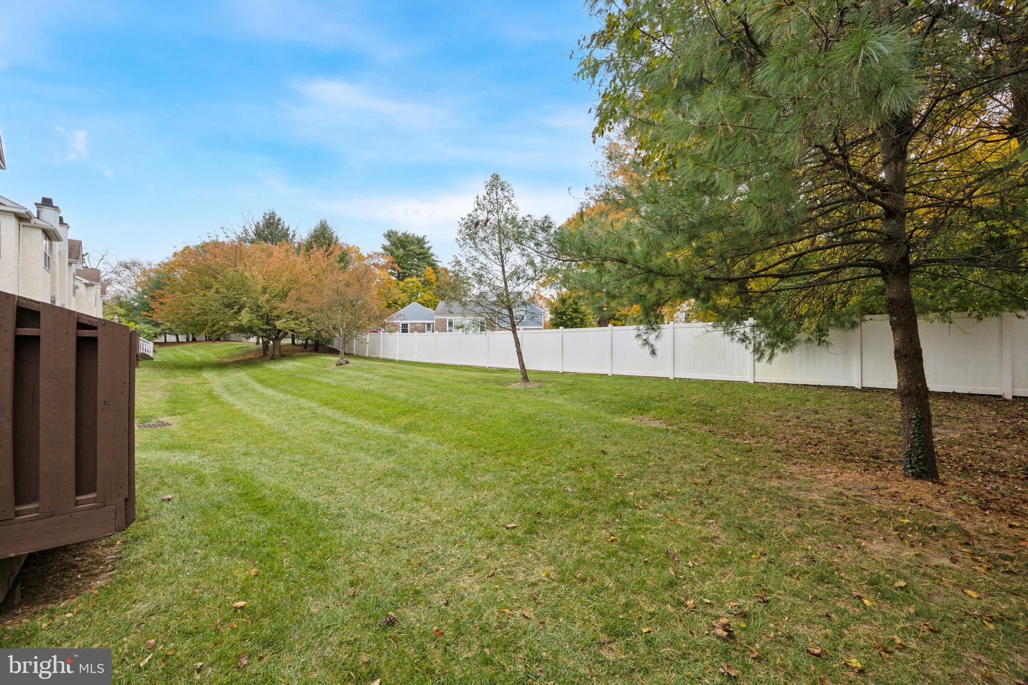 HILL VIEW - Residential