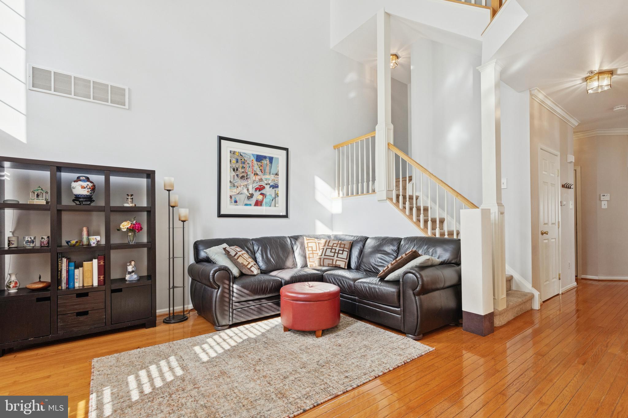 HILL VIEW - Residential