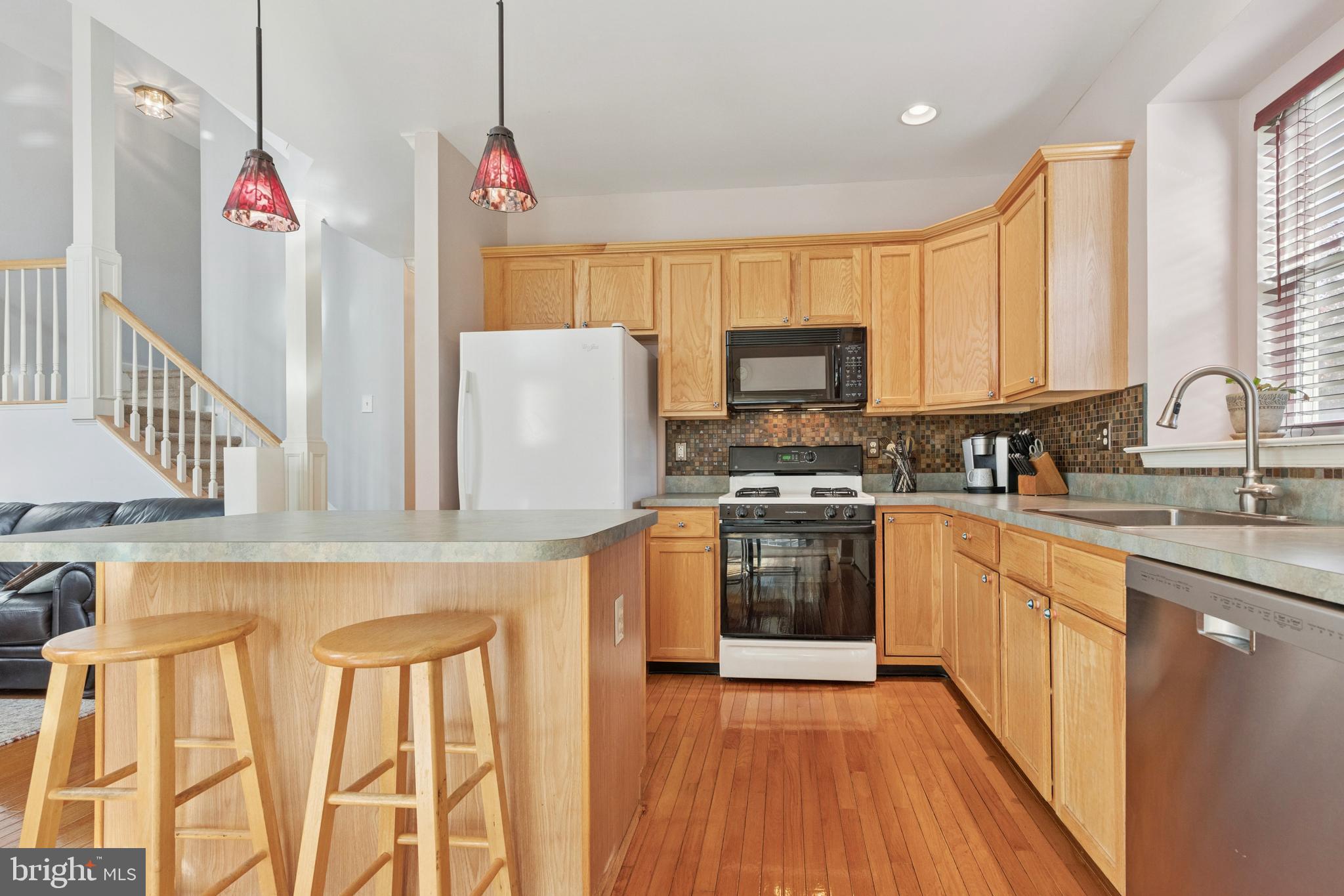 HILL VIEW - Residential