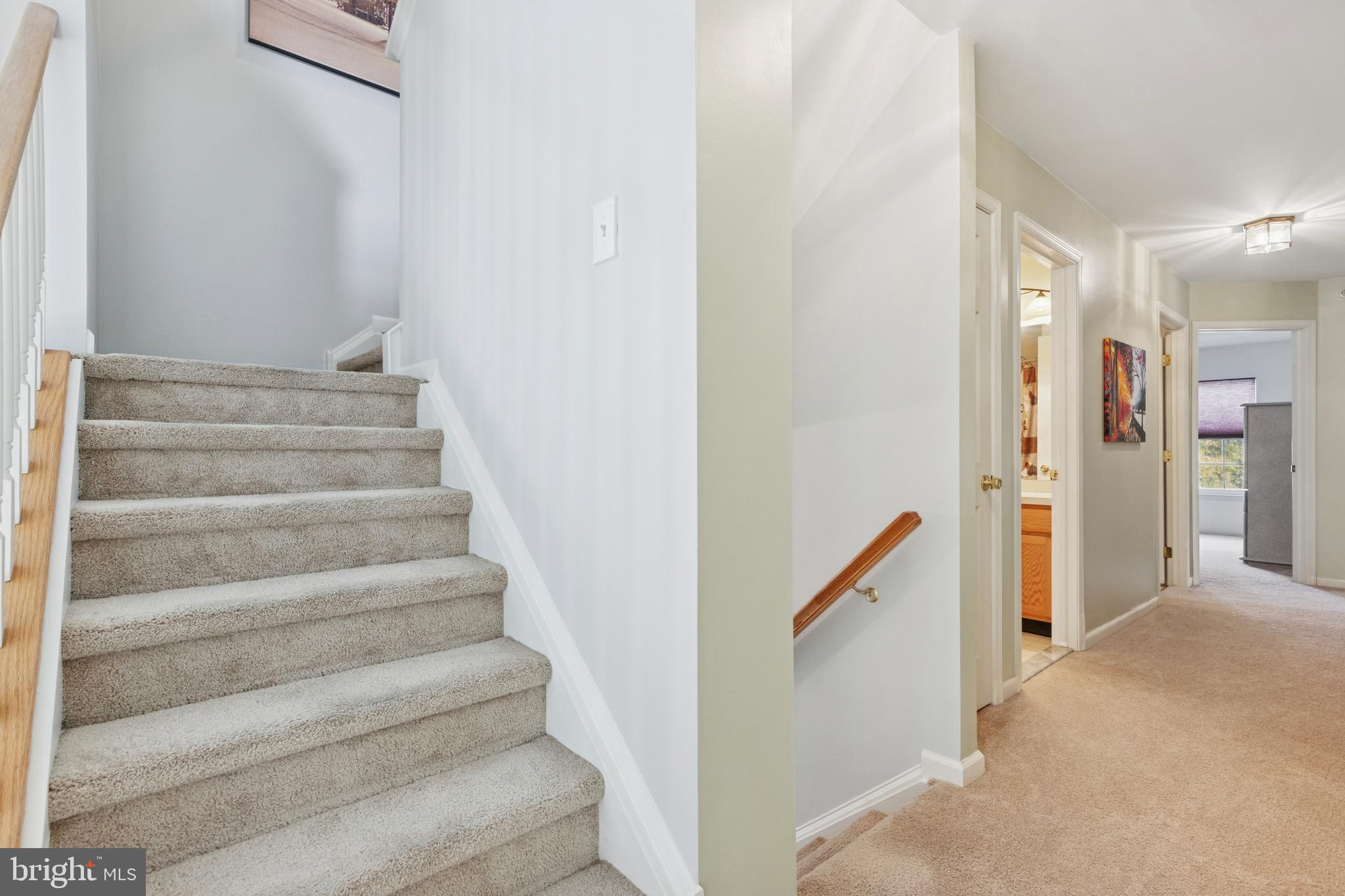 HILL VIEW - Residential