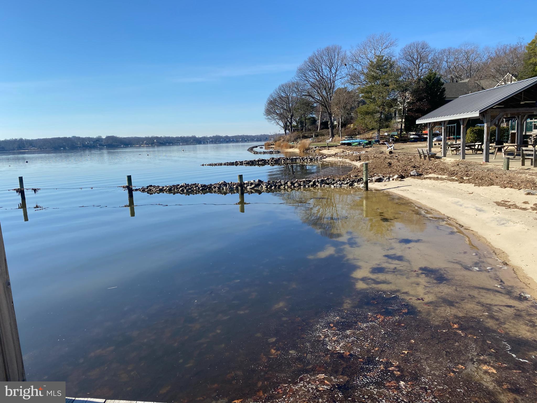 ROUND BAY - Residential