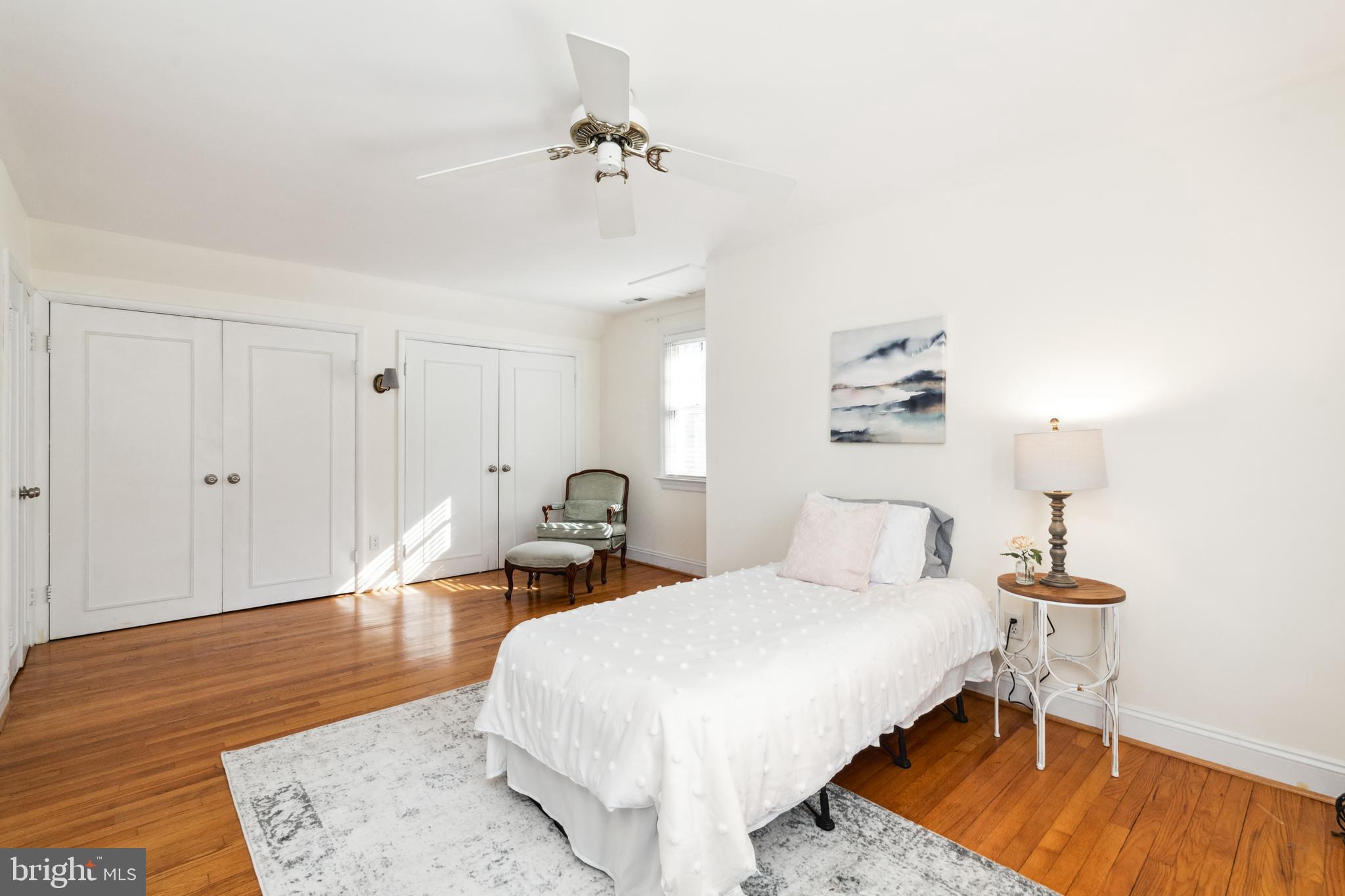 ROUND BAY - Residential