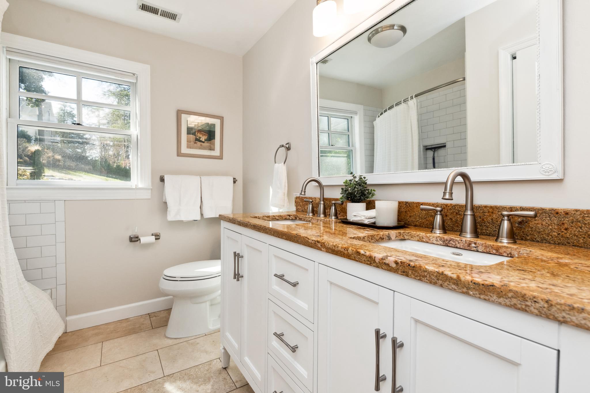 ROUND BAY - Residential