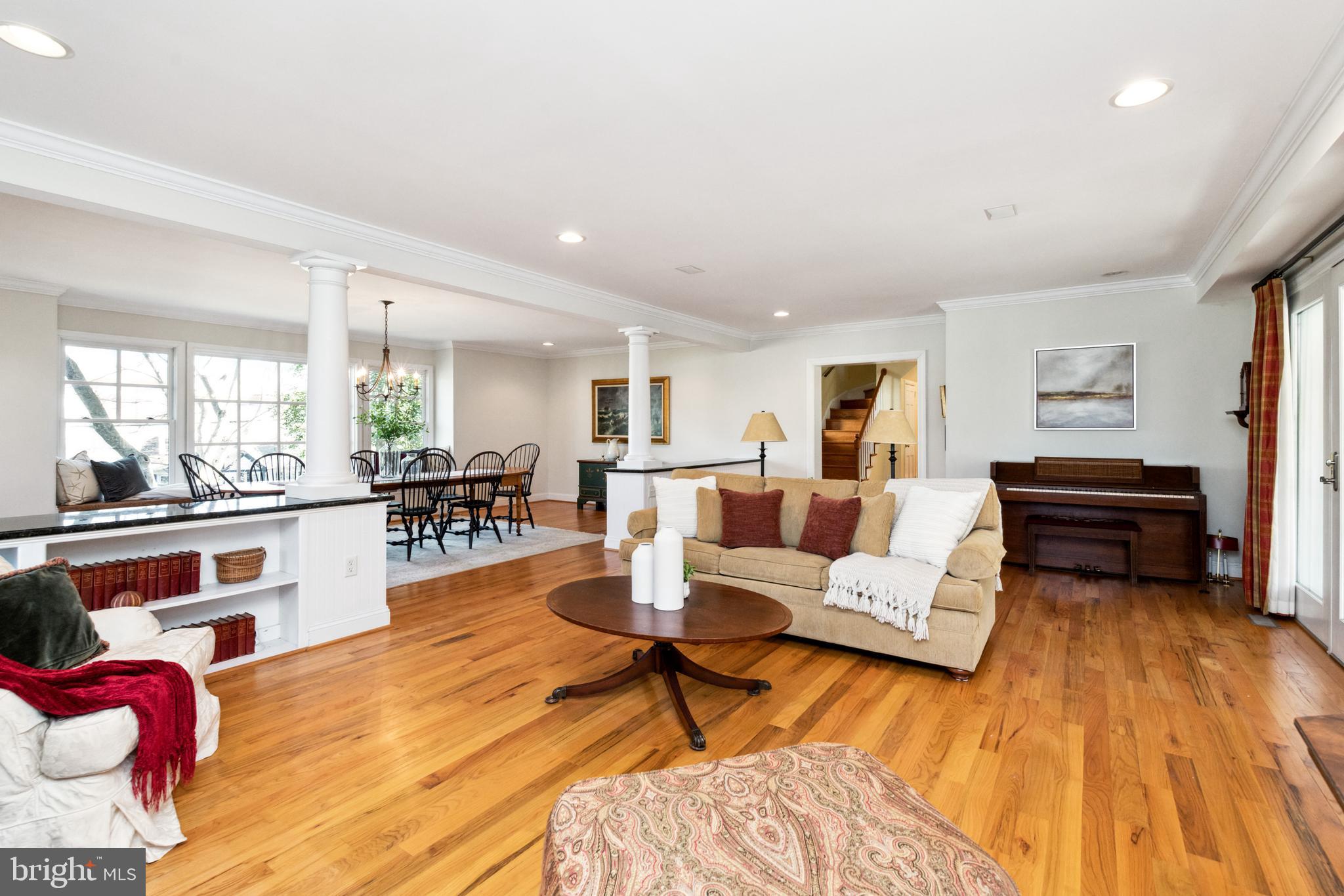 ROUND BAY - Residential