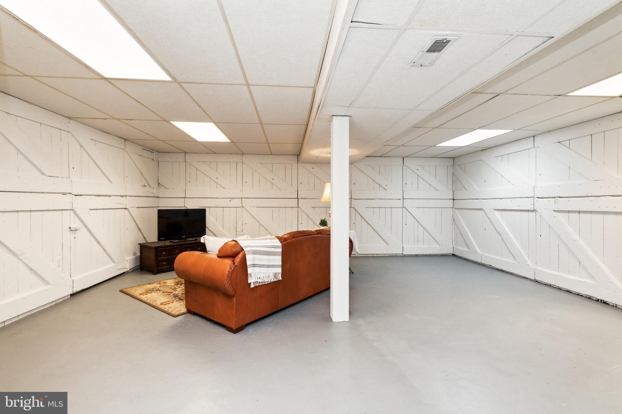 ROUND BAY - Residential