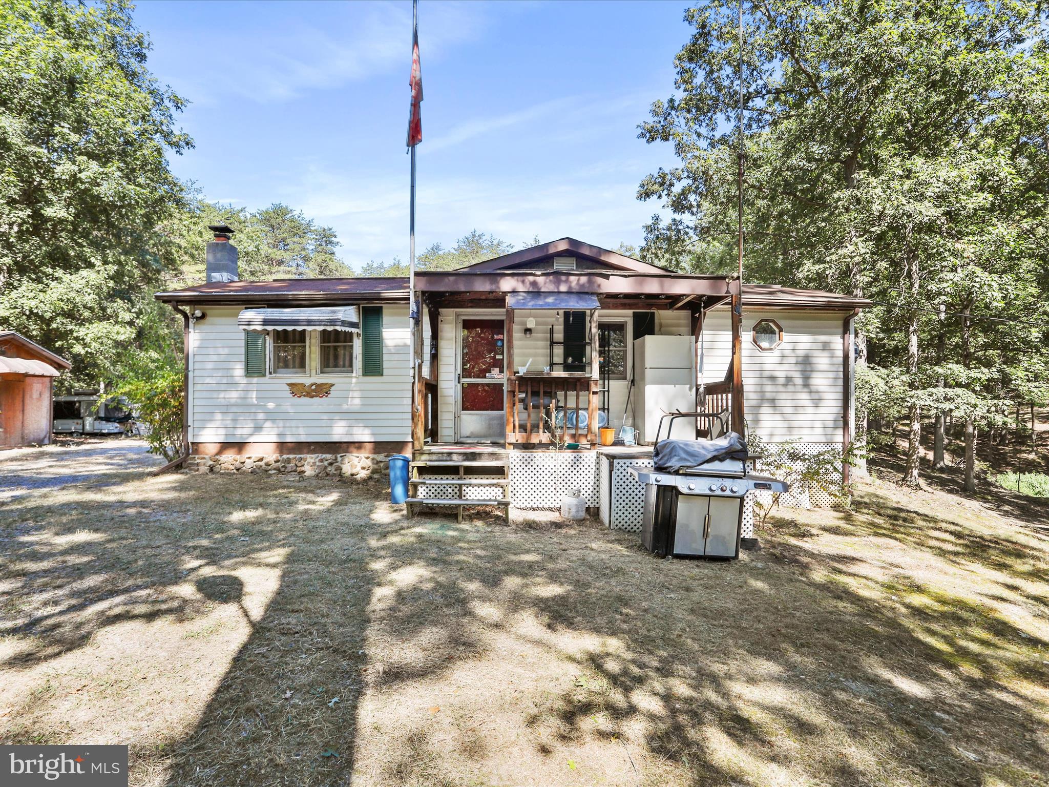 SOUTH POTOMAC FOREST - Residential