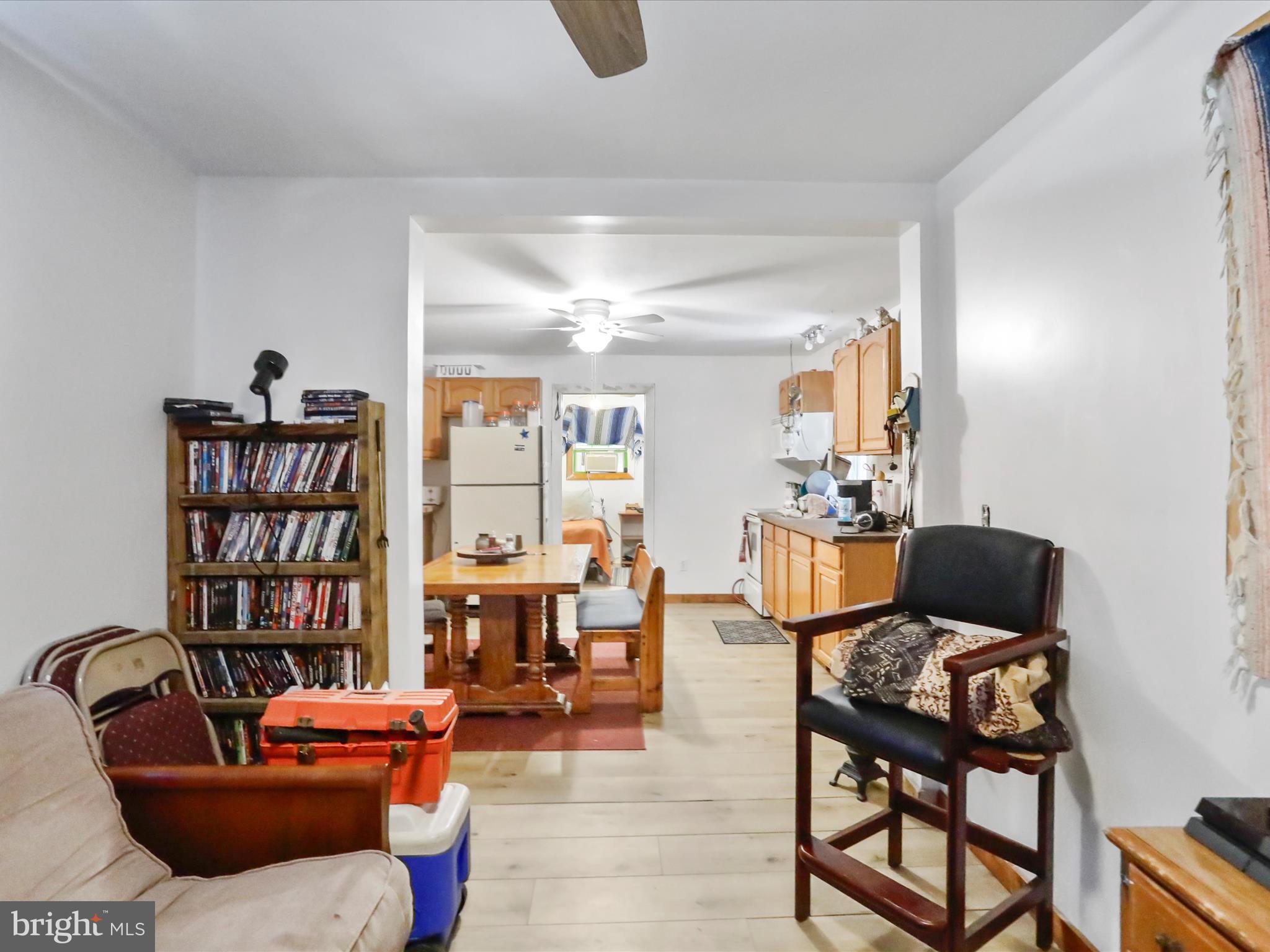 SOUTH POTOMAC FOREST - Residential