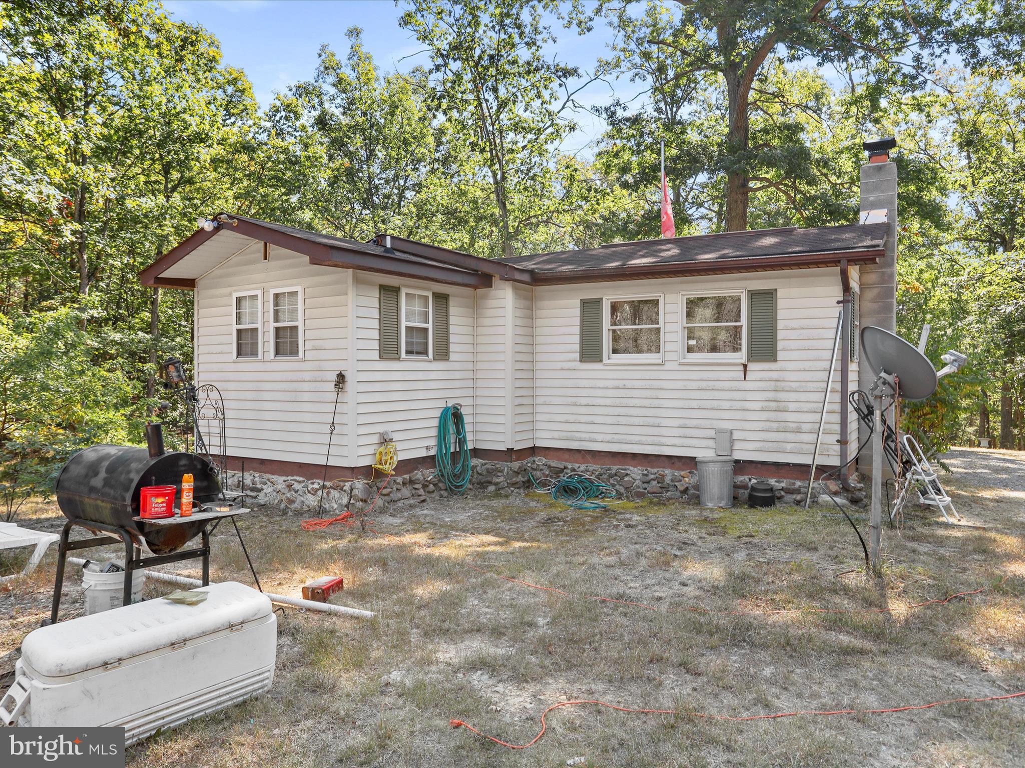 SOUTH POTOMAC FOREST - Residential