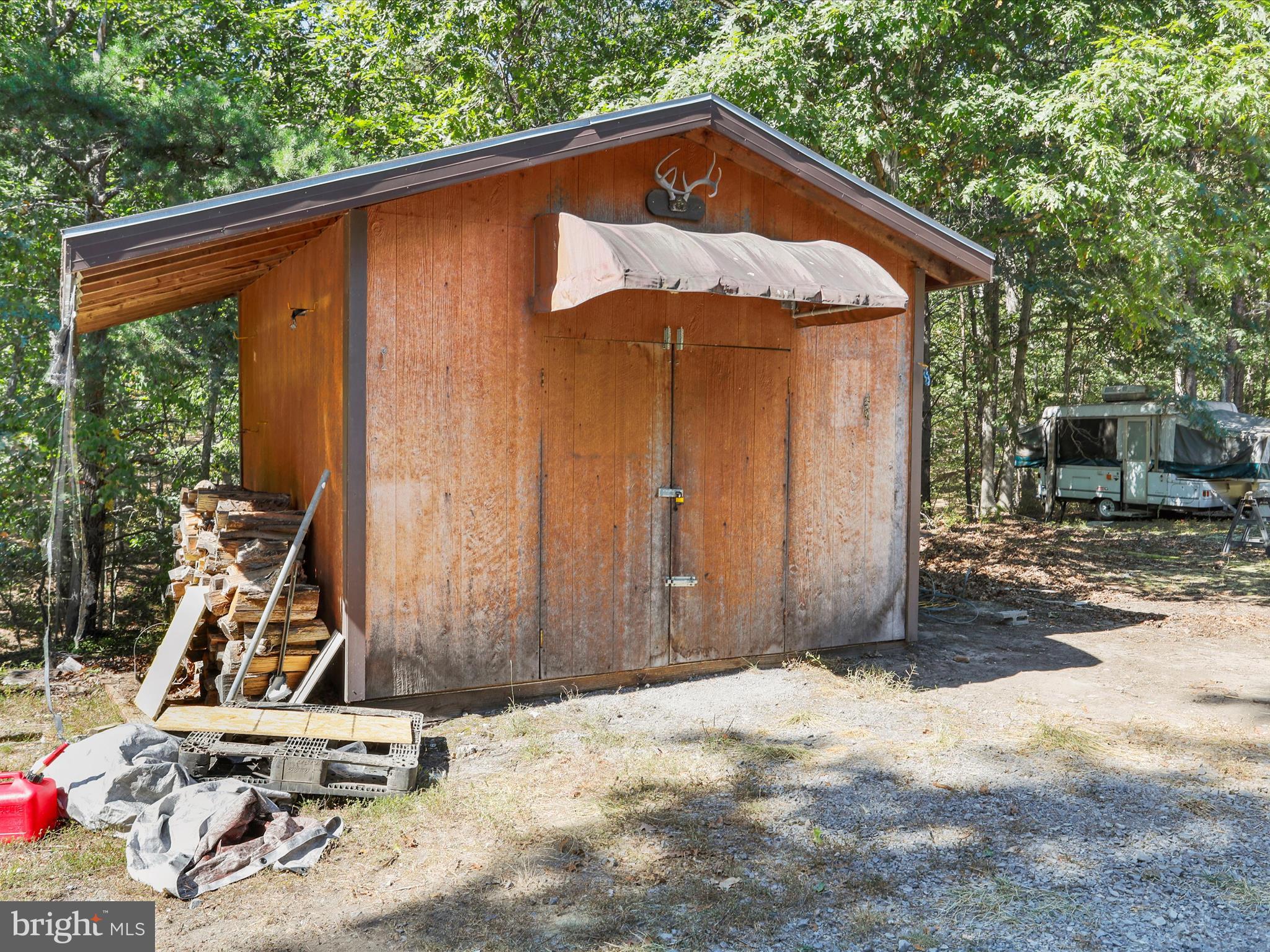 SOUTH POTOMAC FOREST - Residential