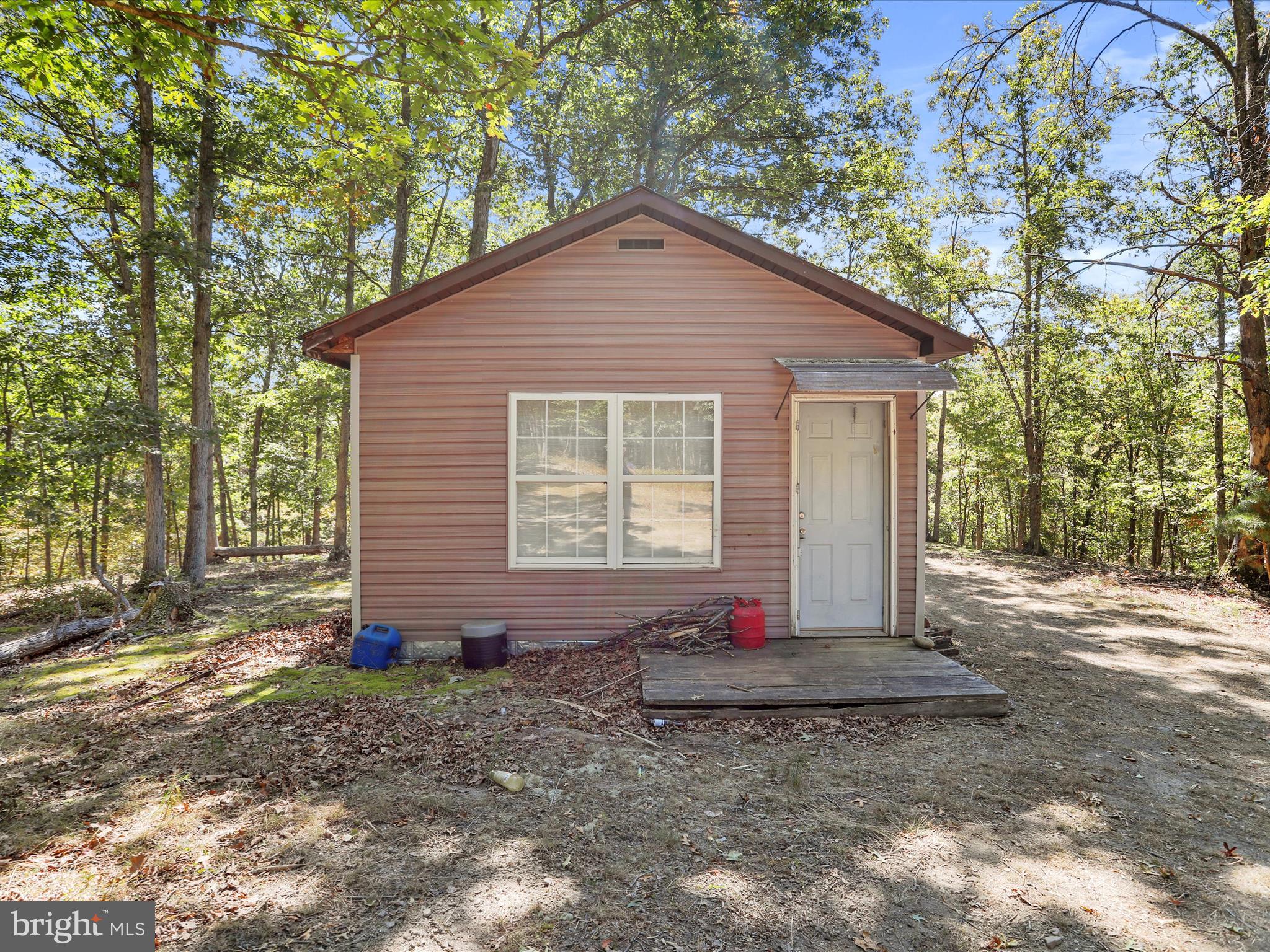 SOUTH POTOMAC FOREST - Residential