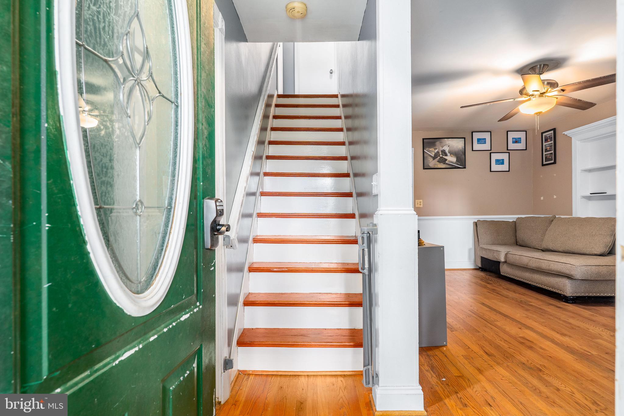 136 CROSSLAND LANE