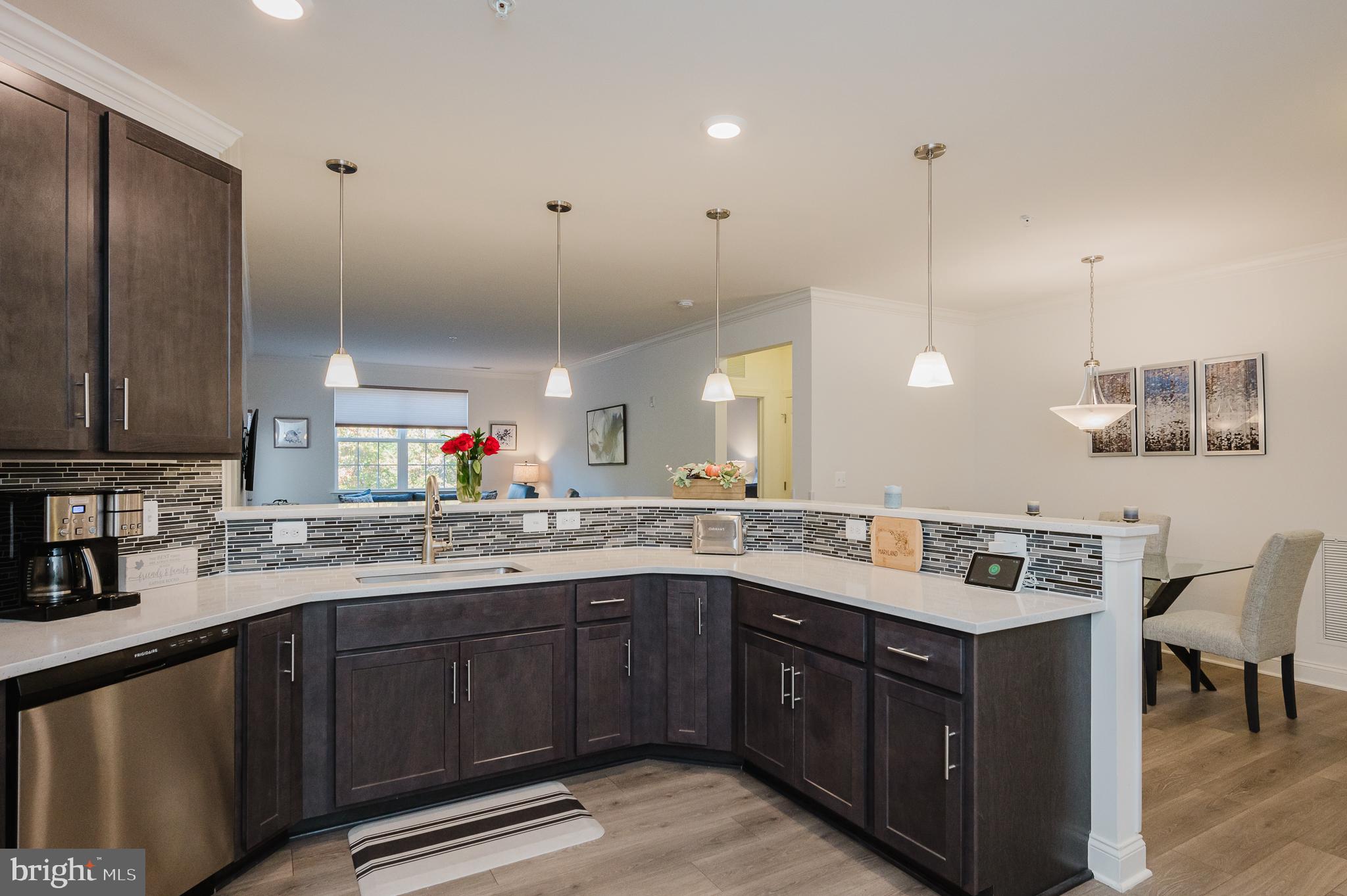 OVERLOOK AT GATEWAY - Residential