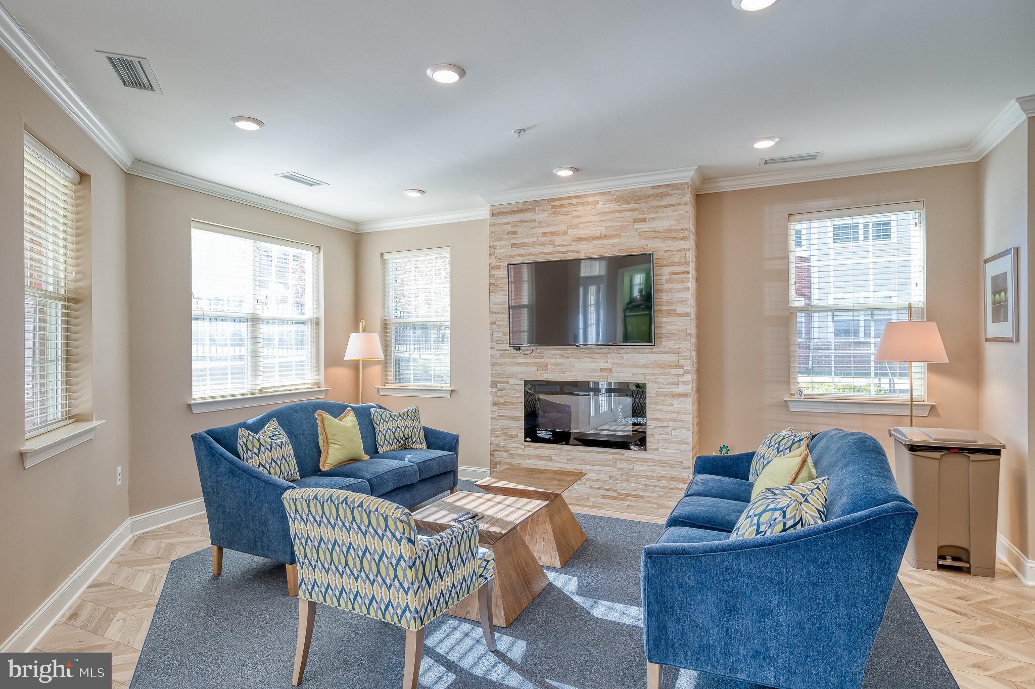 OVERLOOK AT GATEWAY - Residential