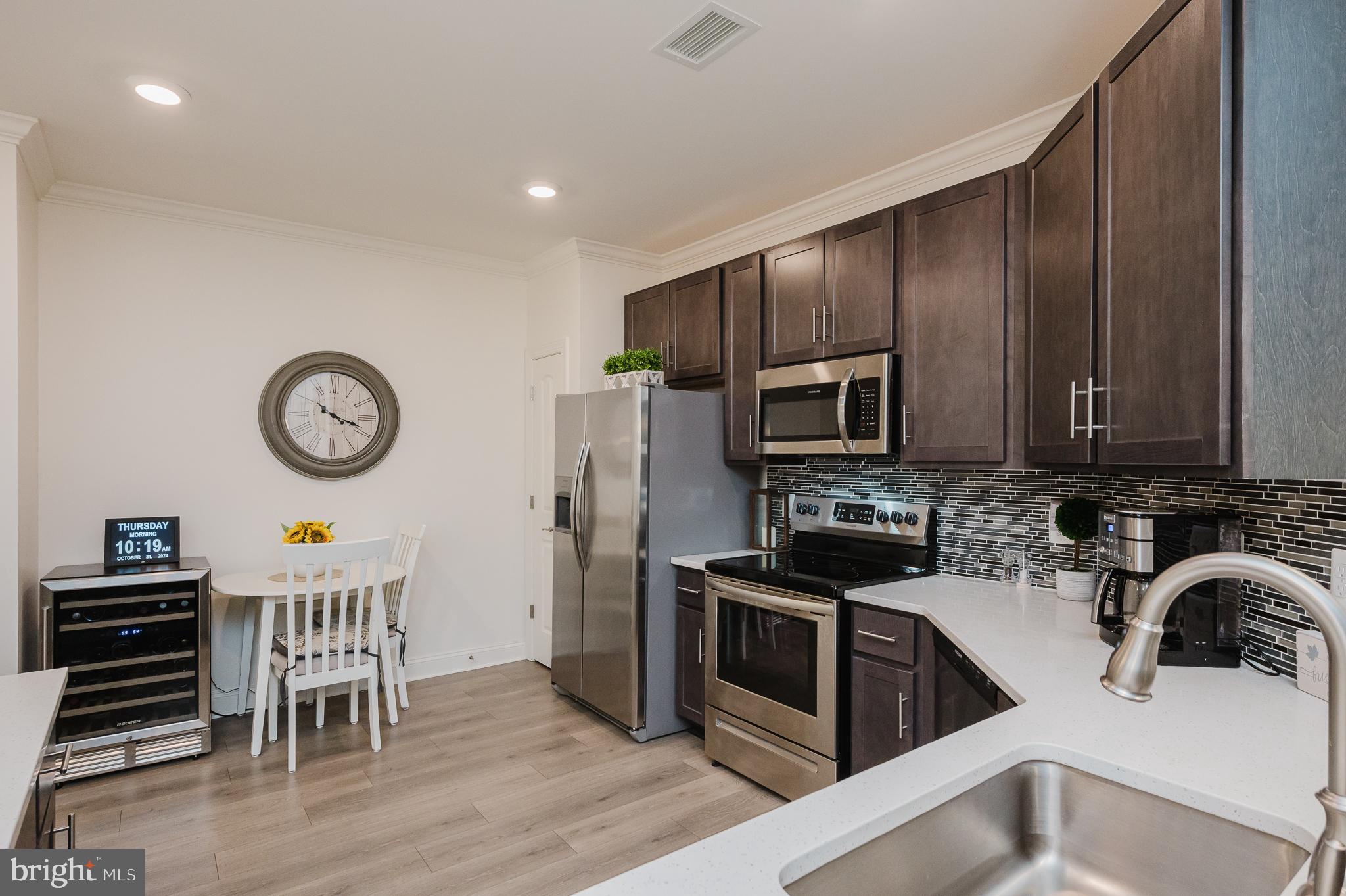 OVERLOOK AT GATEWAY - Residential