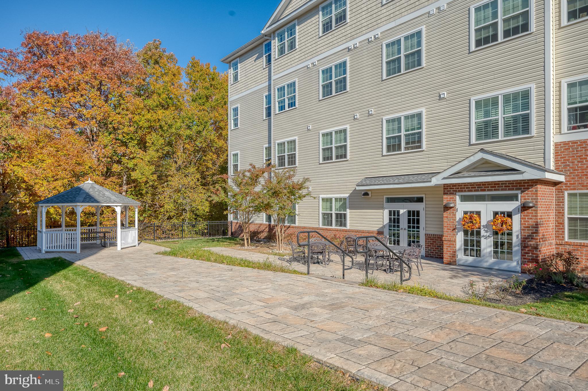 OVERLOOK AT GATEWAY - Residential