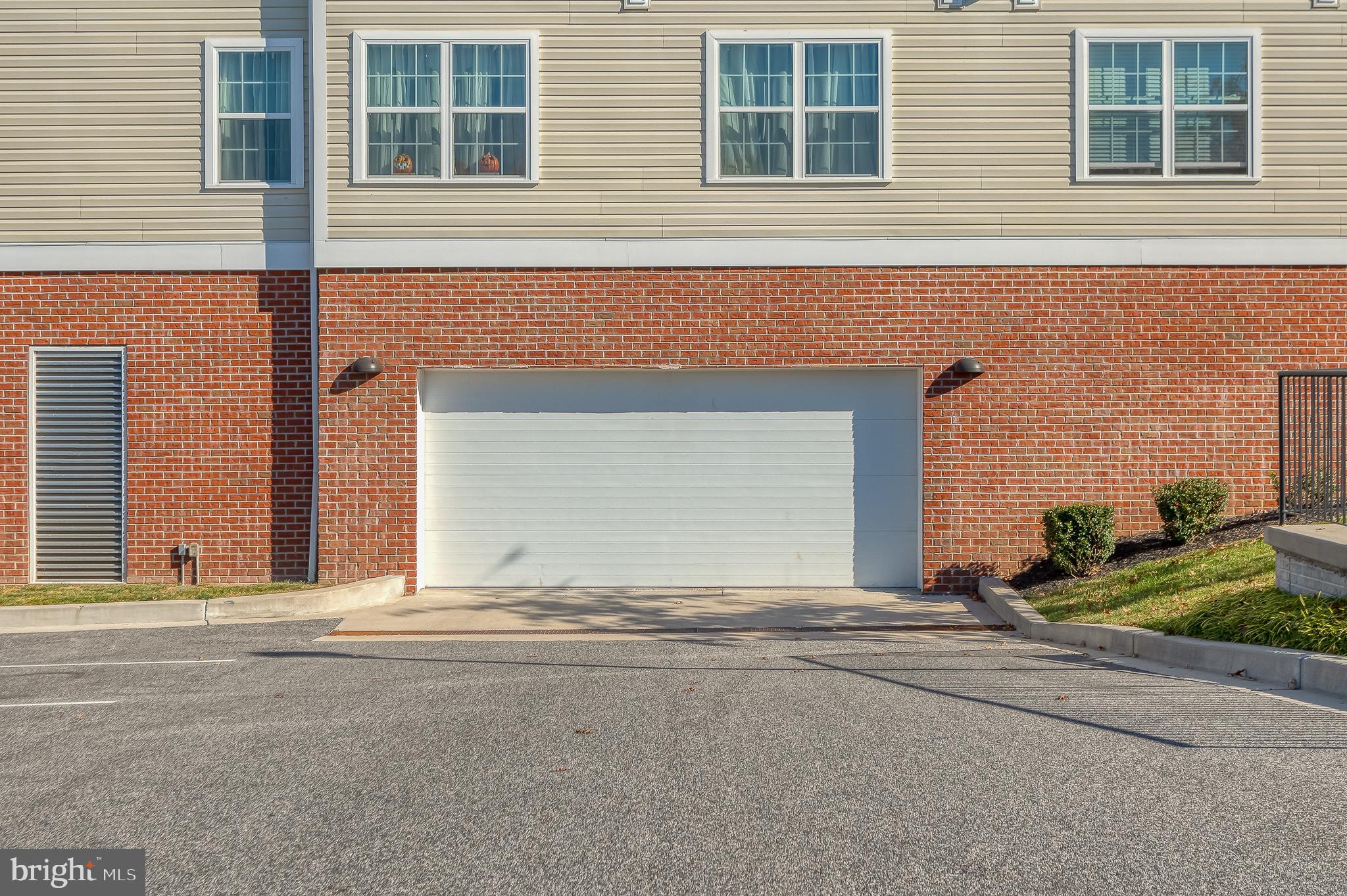 OVERLOOK AT GATEWAY - Residential
