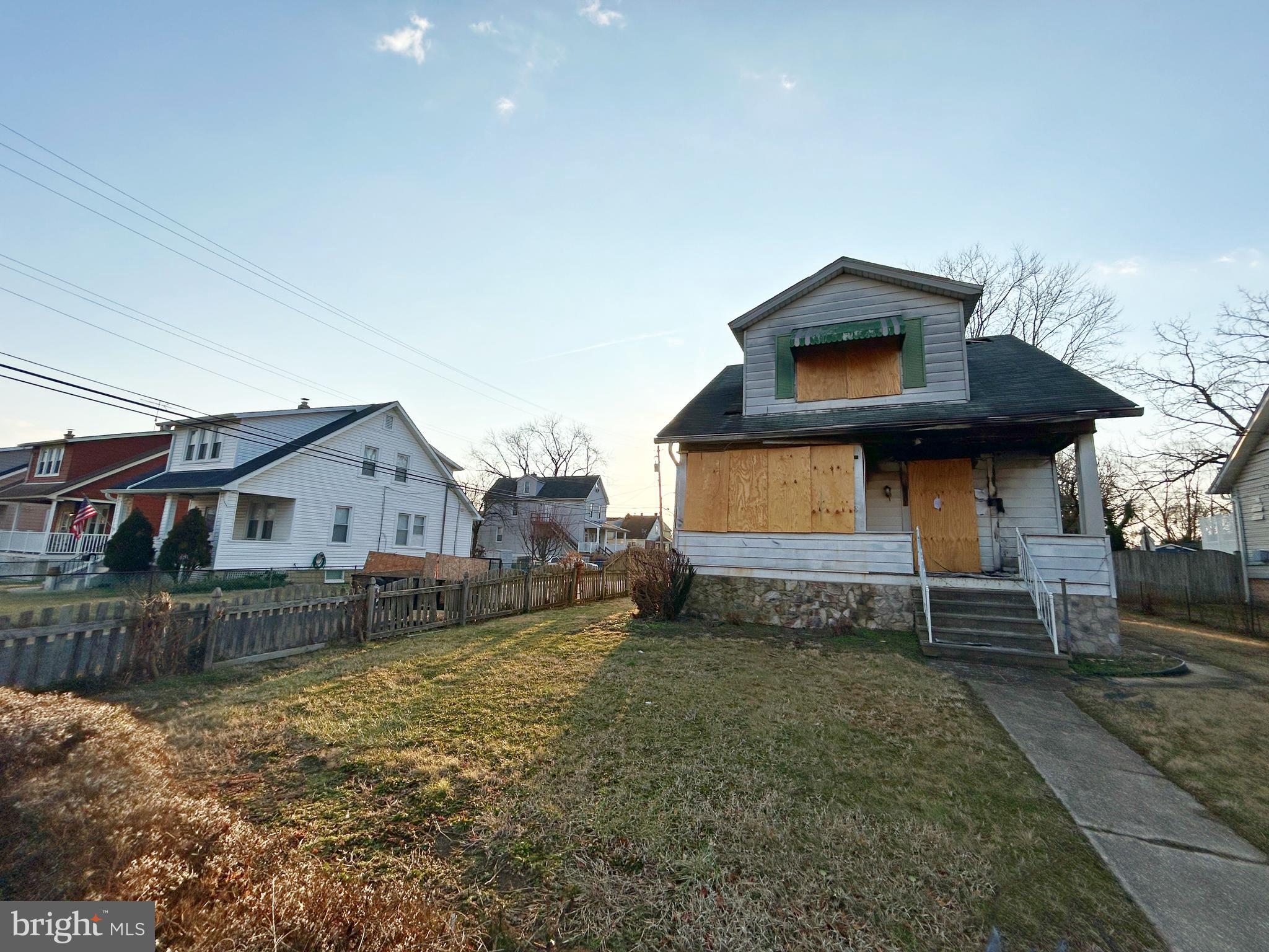 GARDENVILLE - Residential