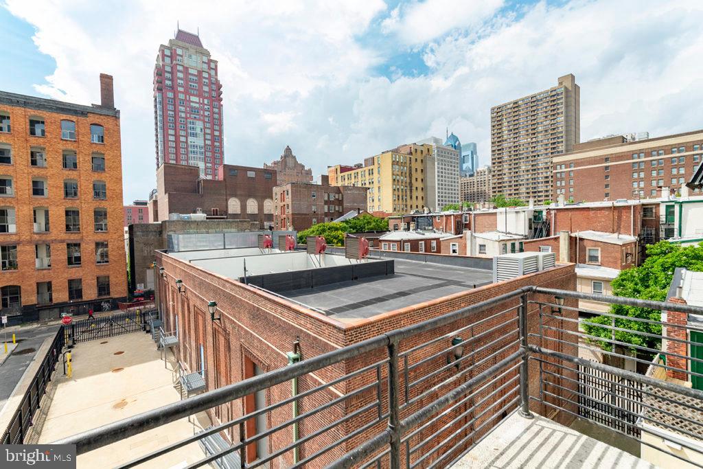 WASHINGTON SQ WEST - Residential Lease