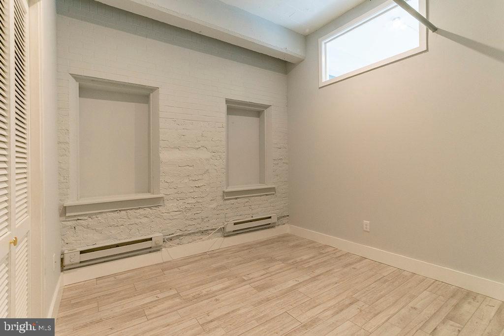 WASHINGTON SQ WEST - Residential Lease