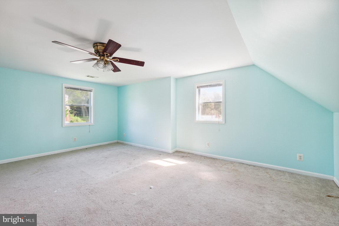 KNOLLWOOD - Residential