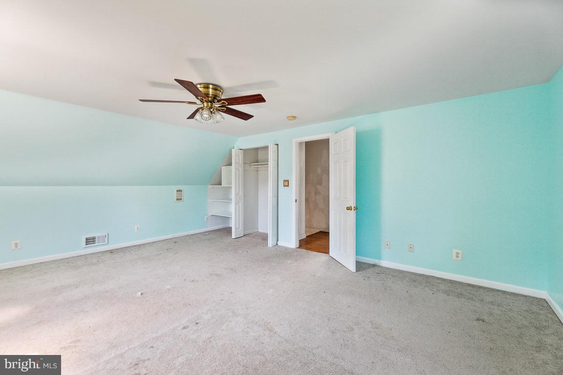 KNOLLWOOD - Residential