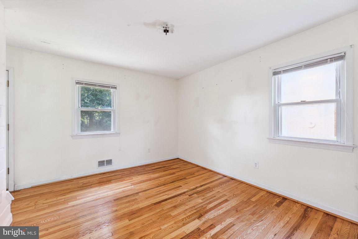 KNOLLWOOD - Residential