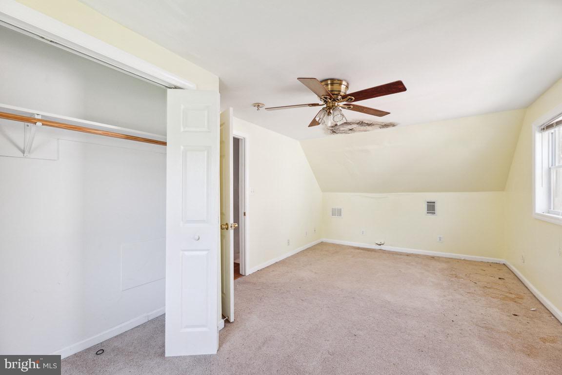 KNOLLWOOD - Residential