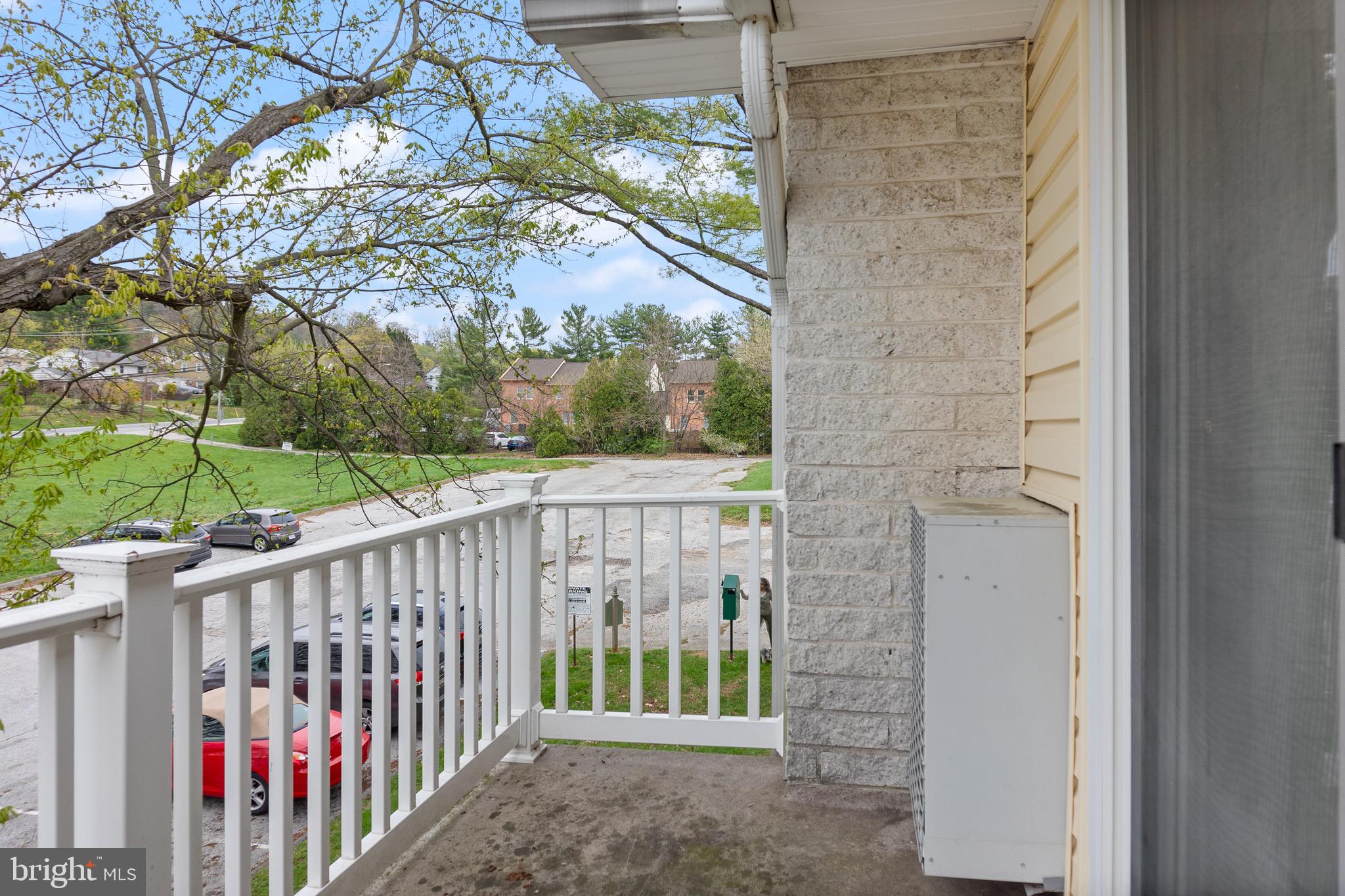 WARREN LODGE CONDOMINIUMS - Residential Lease