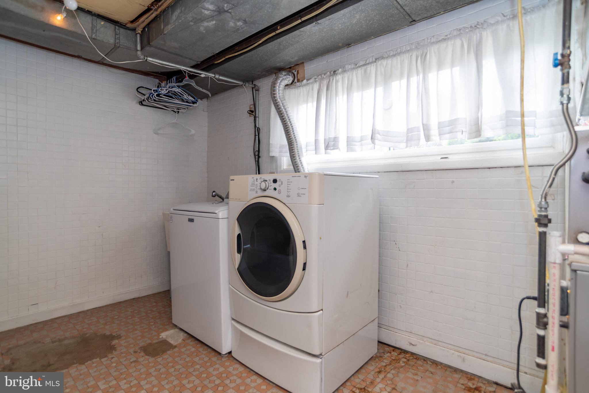 PENNSBURY HGTS - Residential Lease