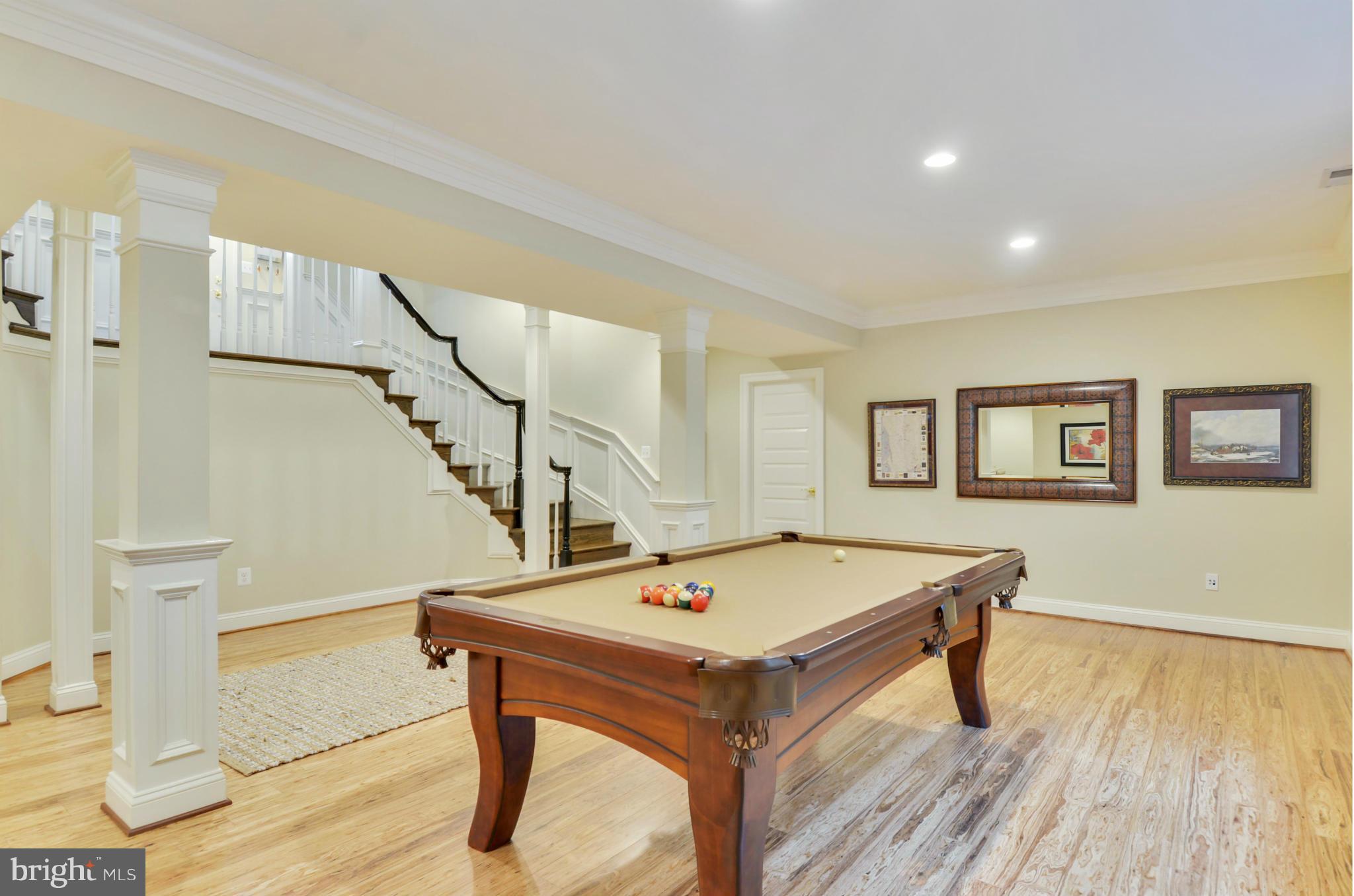 ROSEMONT - Residential