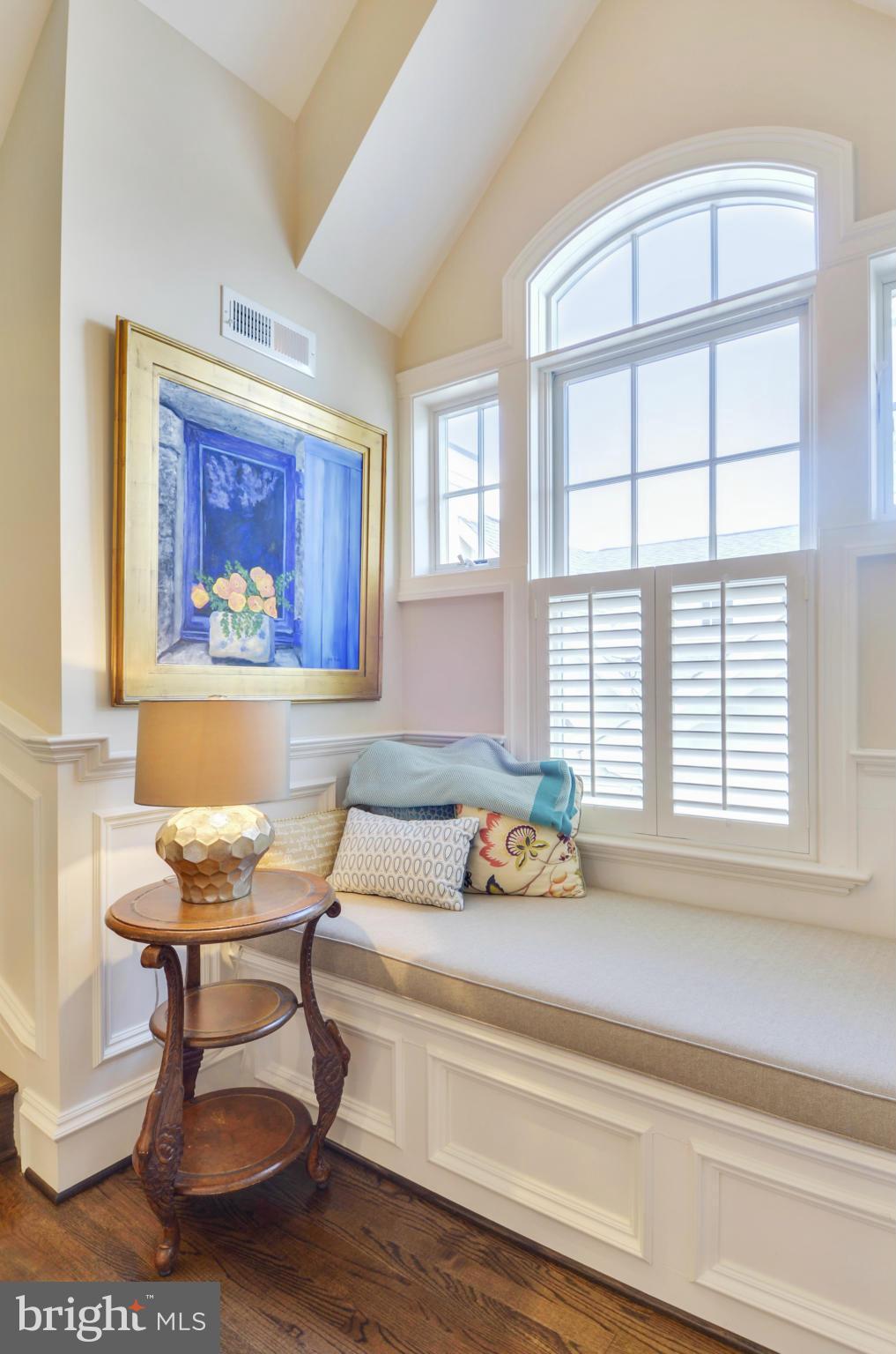 ROSEMONT - Residential