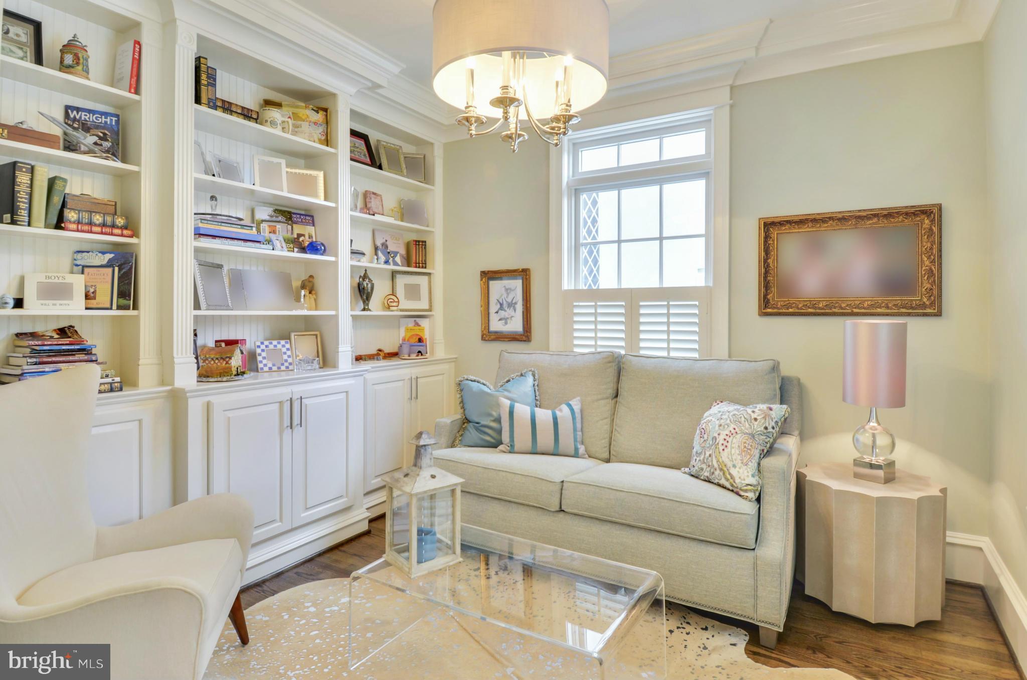 ROSEMONT - Residential