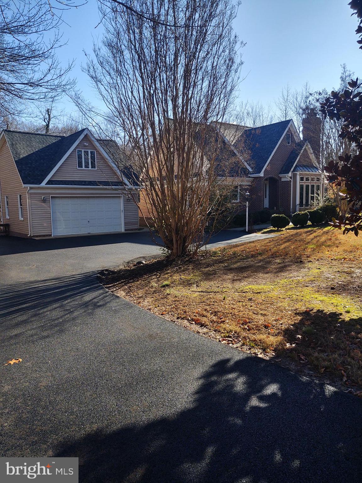 WHISKEY CREEK - Residential Lease