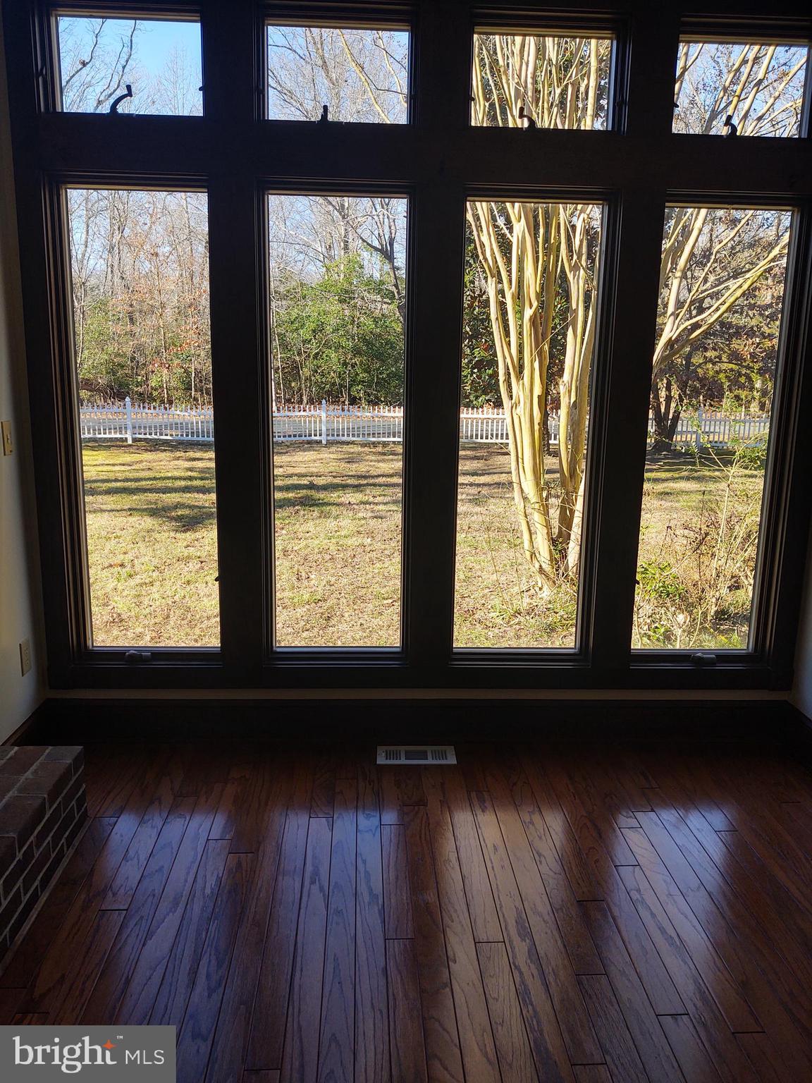 WHISKEY CREEK - Residential Lease