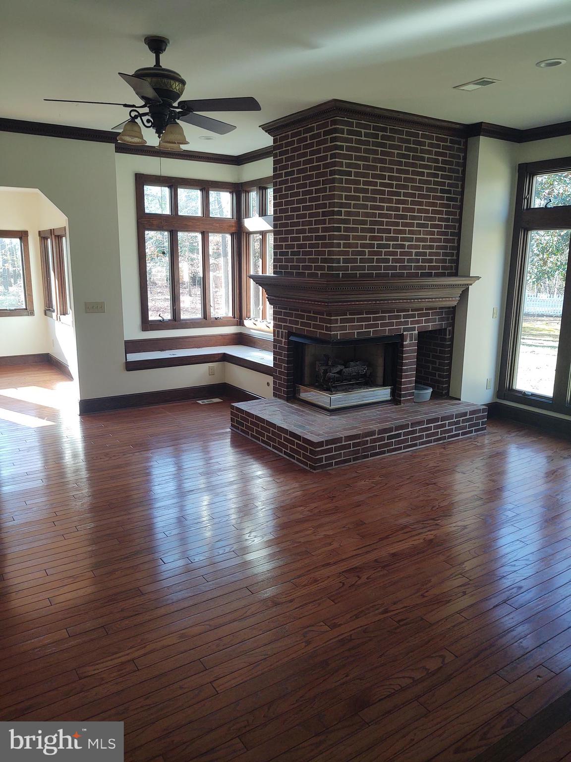 WHISKEY CREEK - Residential Lease